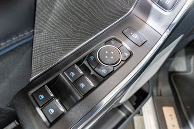 2025 Ford Super Duty F-250 SRW Platinum