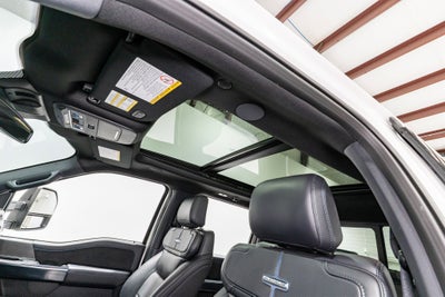 2025 Ford Super Duty F-250 SRW Platinum
