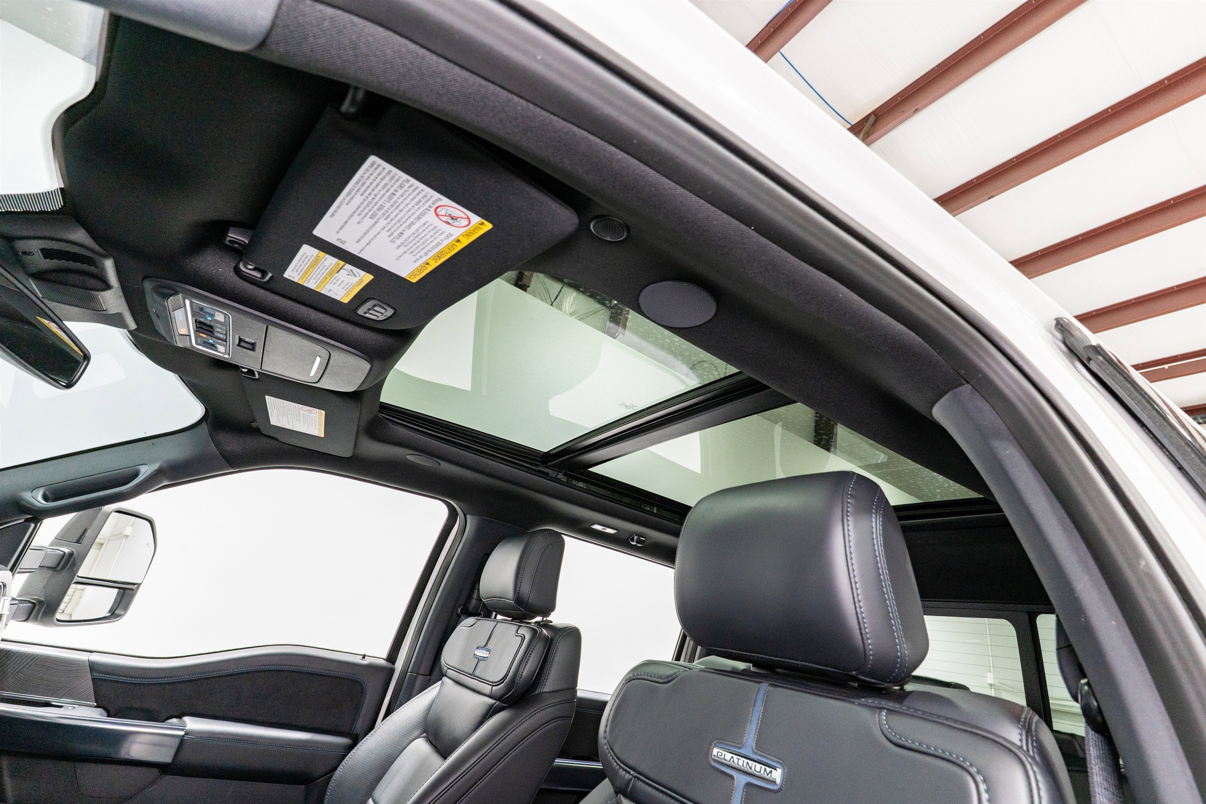 2025 Ford Super Duty F-250 SRW Platinum