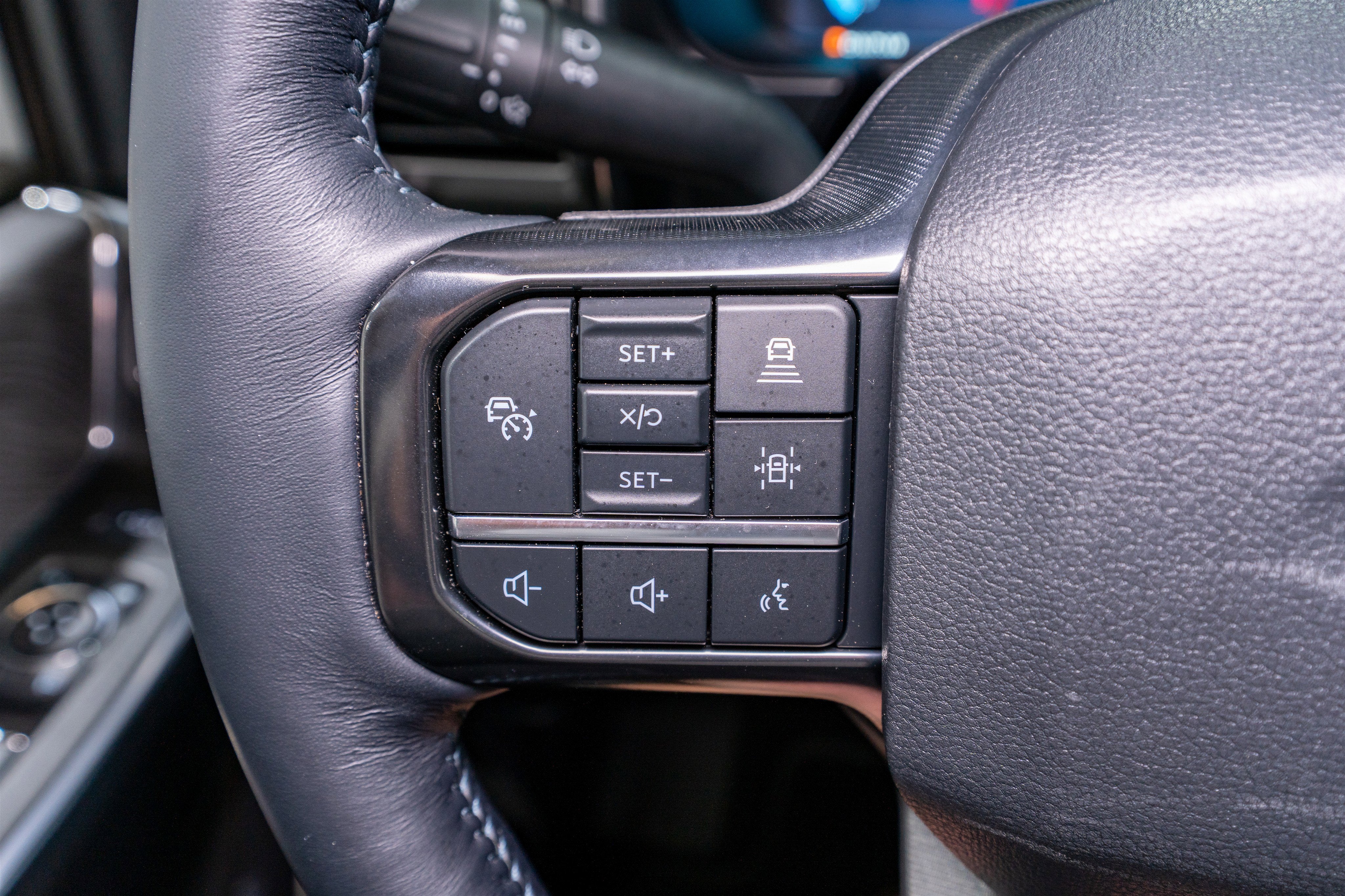 2025 Ford Super Duty F-250 SRW Platinum
