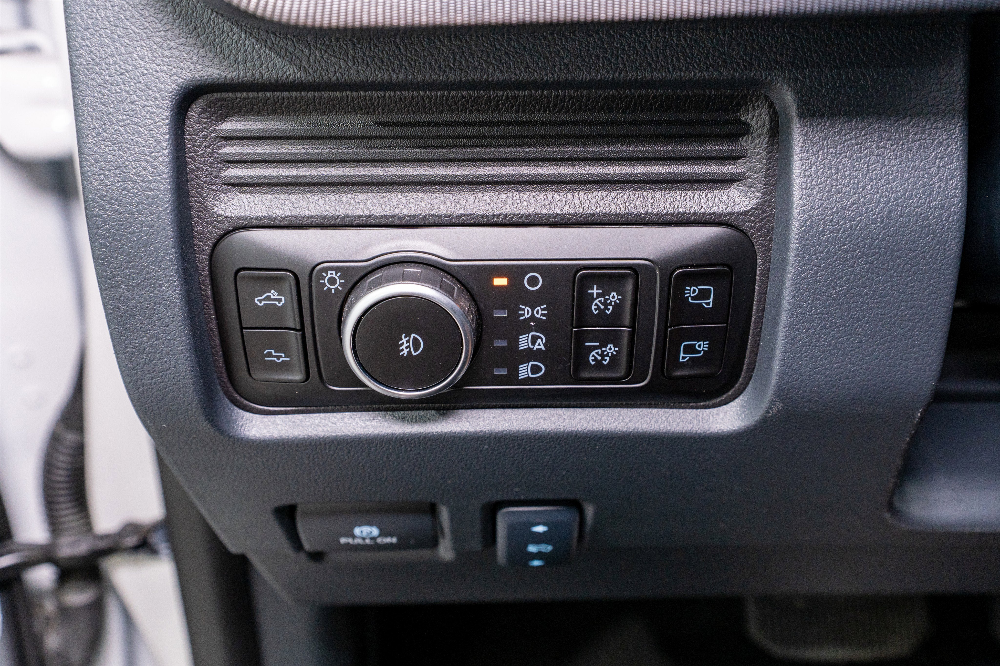 2025 Ford Super Duty F-250 SRW Platinum