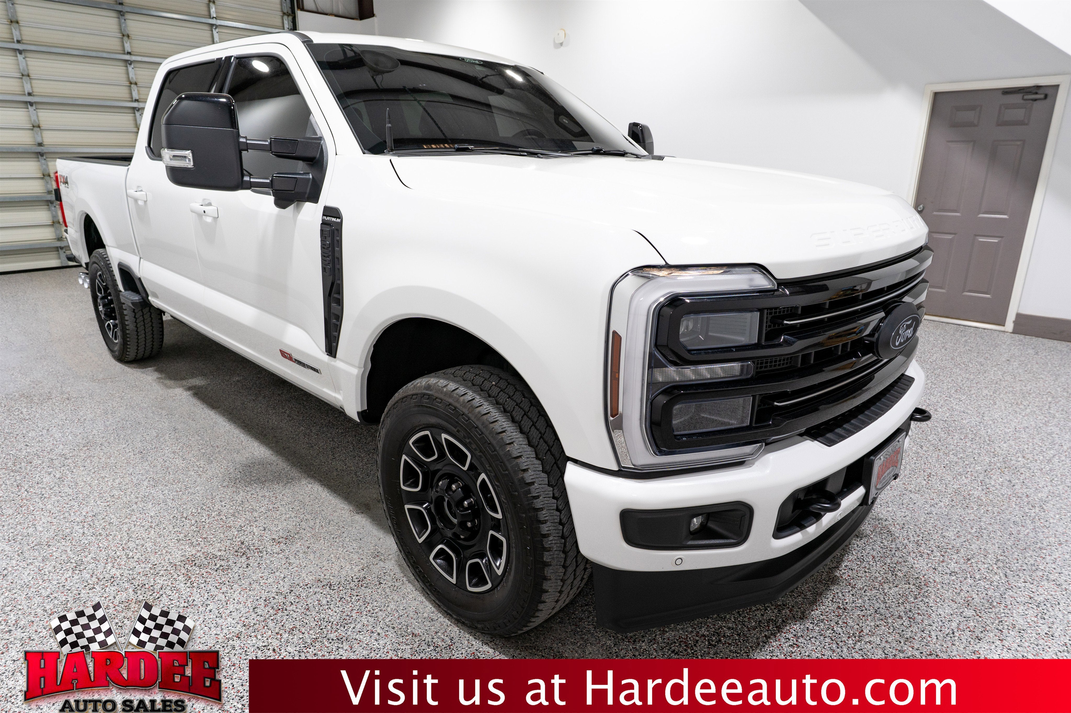 2025 Ford Super Duty F-250 SRW Platinum