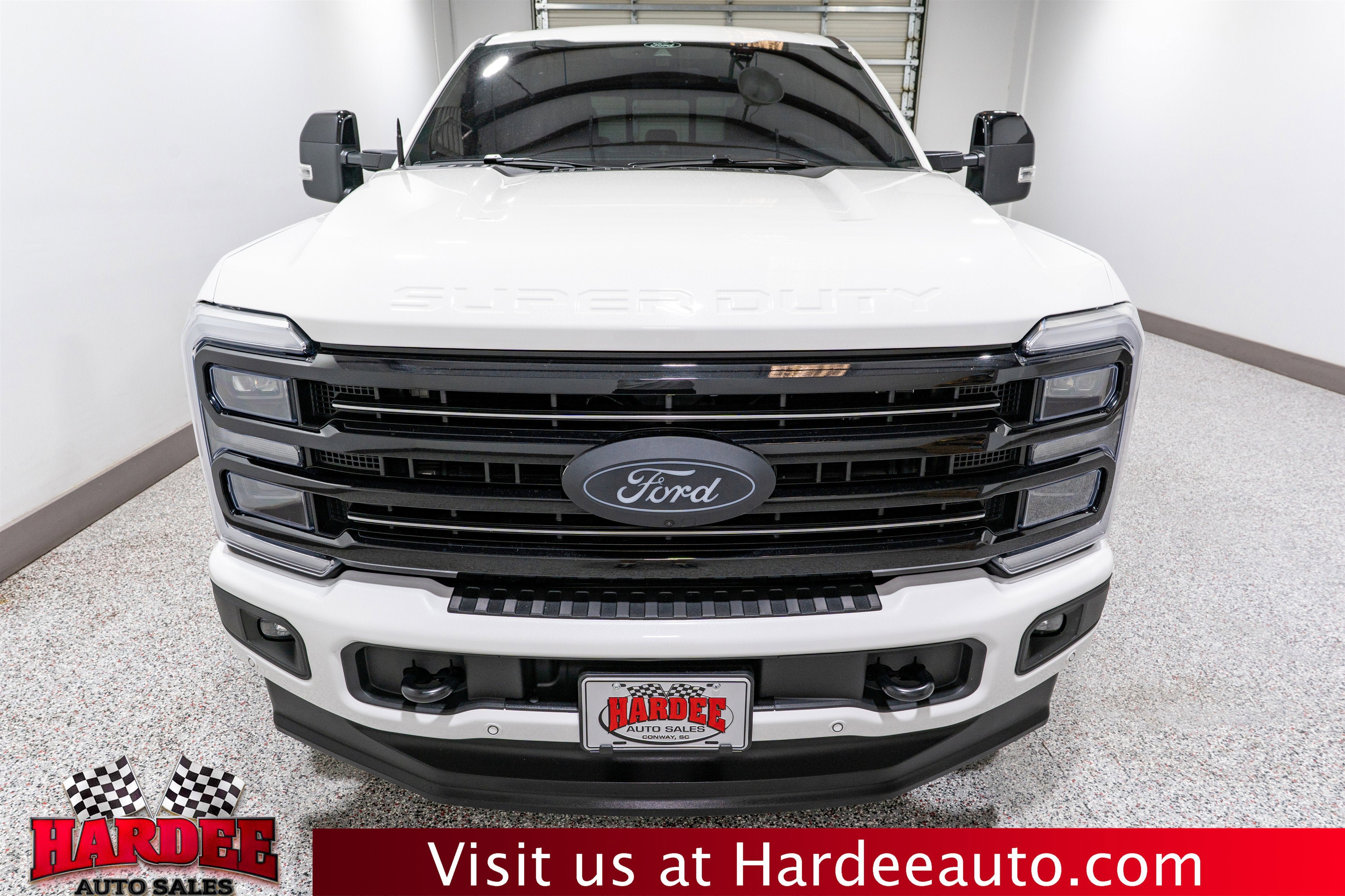 2025 Ford Super Duty F-250 SRW Platinum