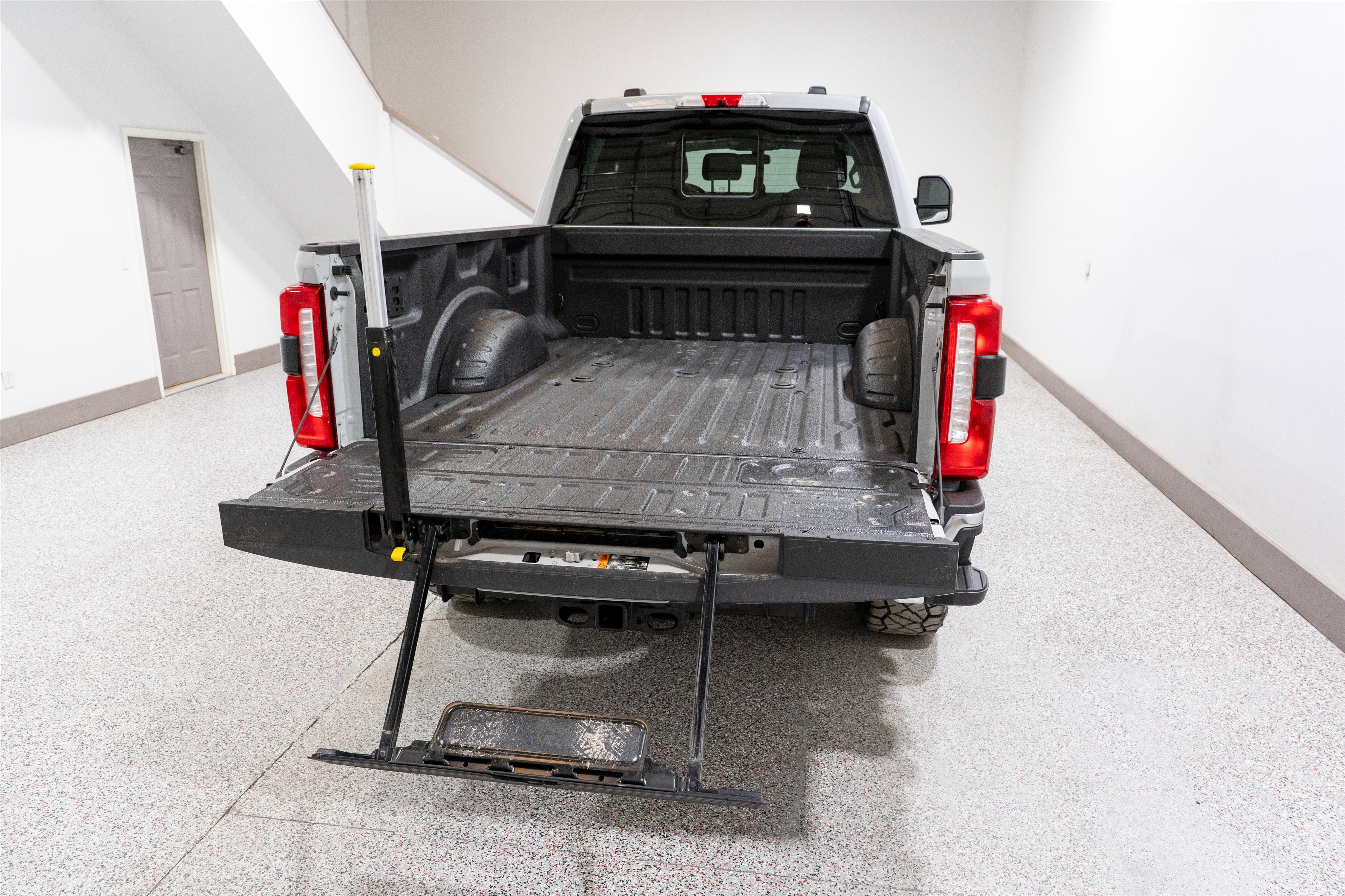 2025 Ford Super Duty F-250 SRW LARIAT