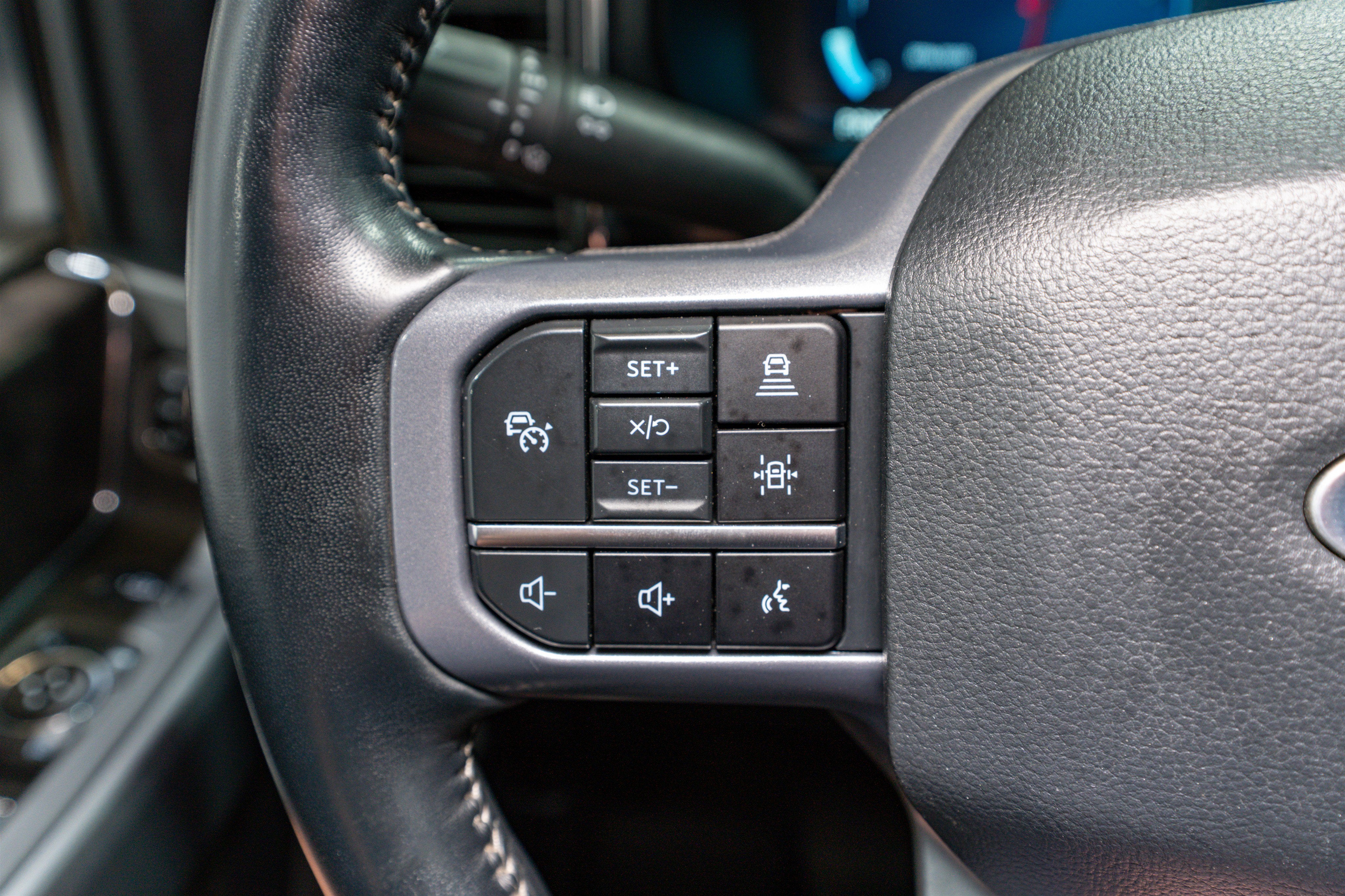 2023 Ford Super Duty F-250 SRW LARIAT