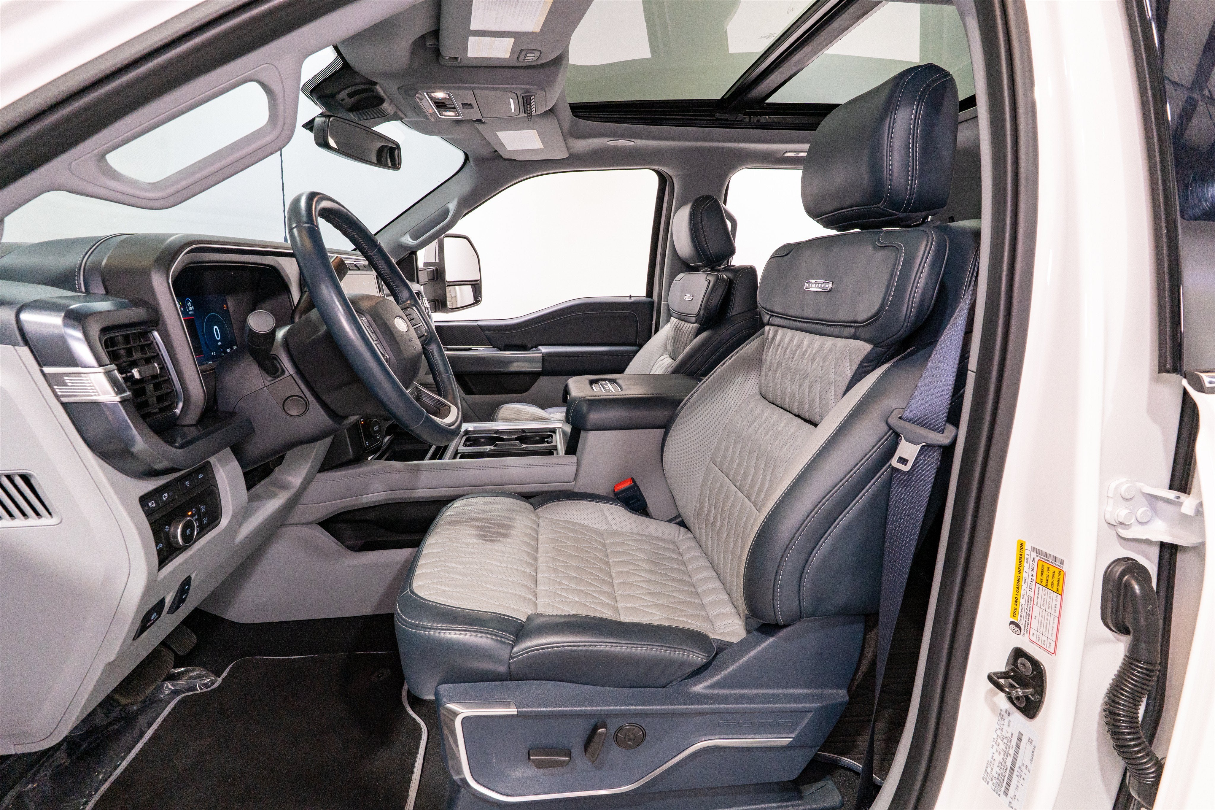 2024 Ford Super Duty F-250 SRW Limited