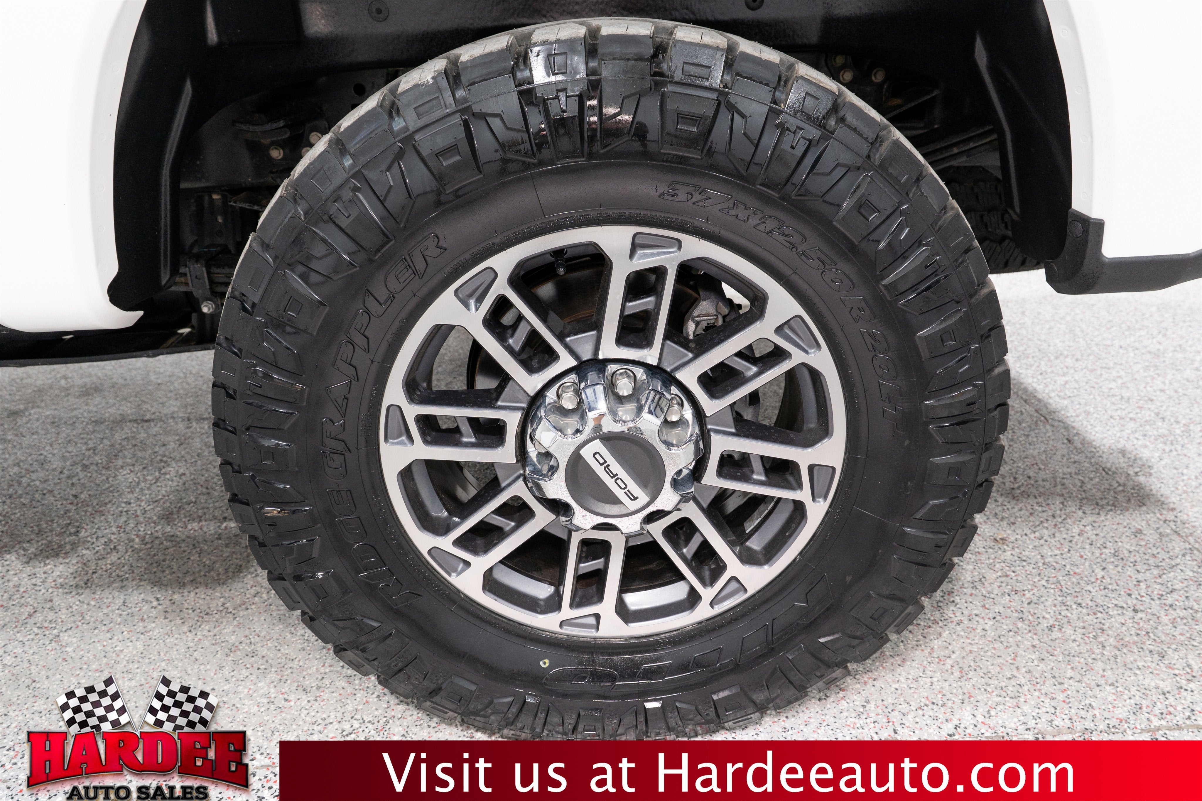 2025 Ford Super Duty F-250 SRW Platinum Plus