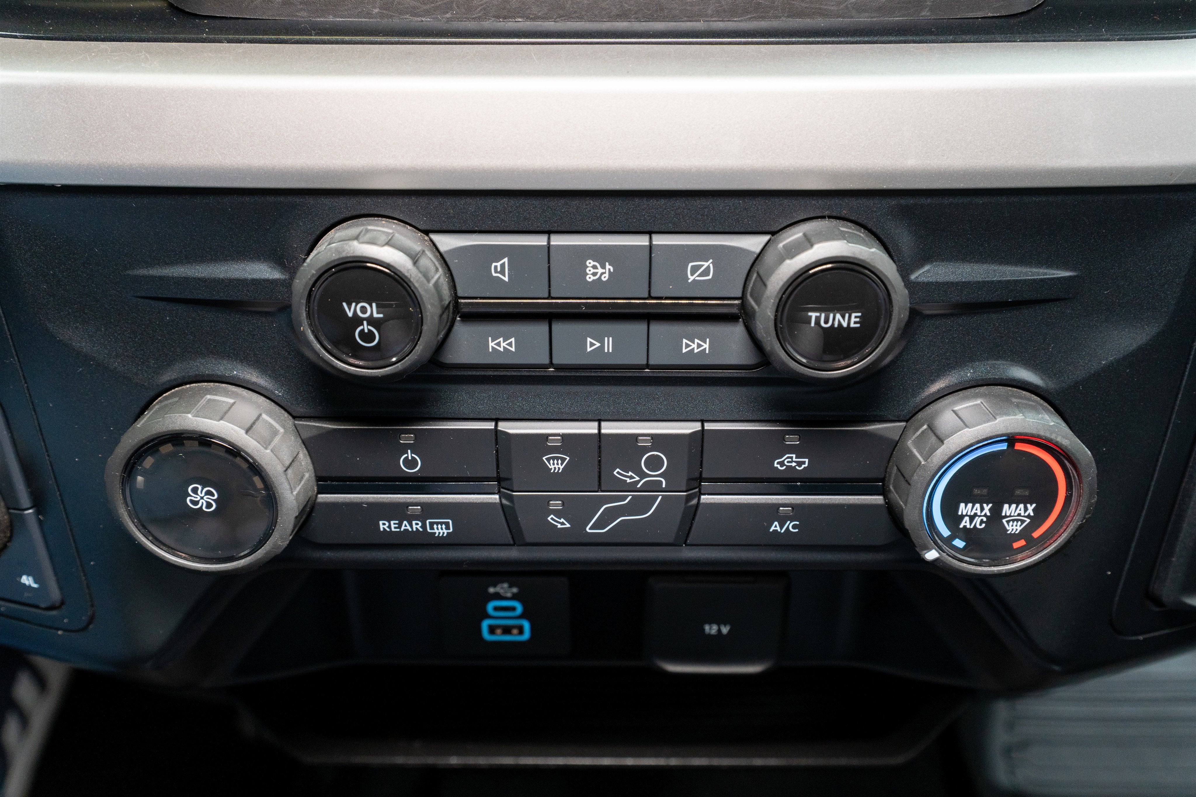 2023 Ford Super Duty F-250 SRW STX