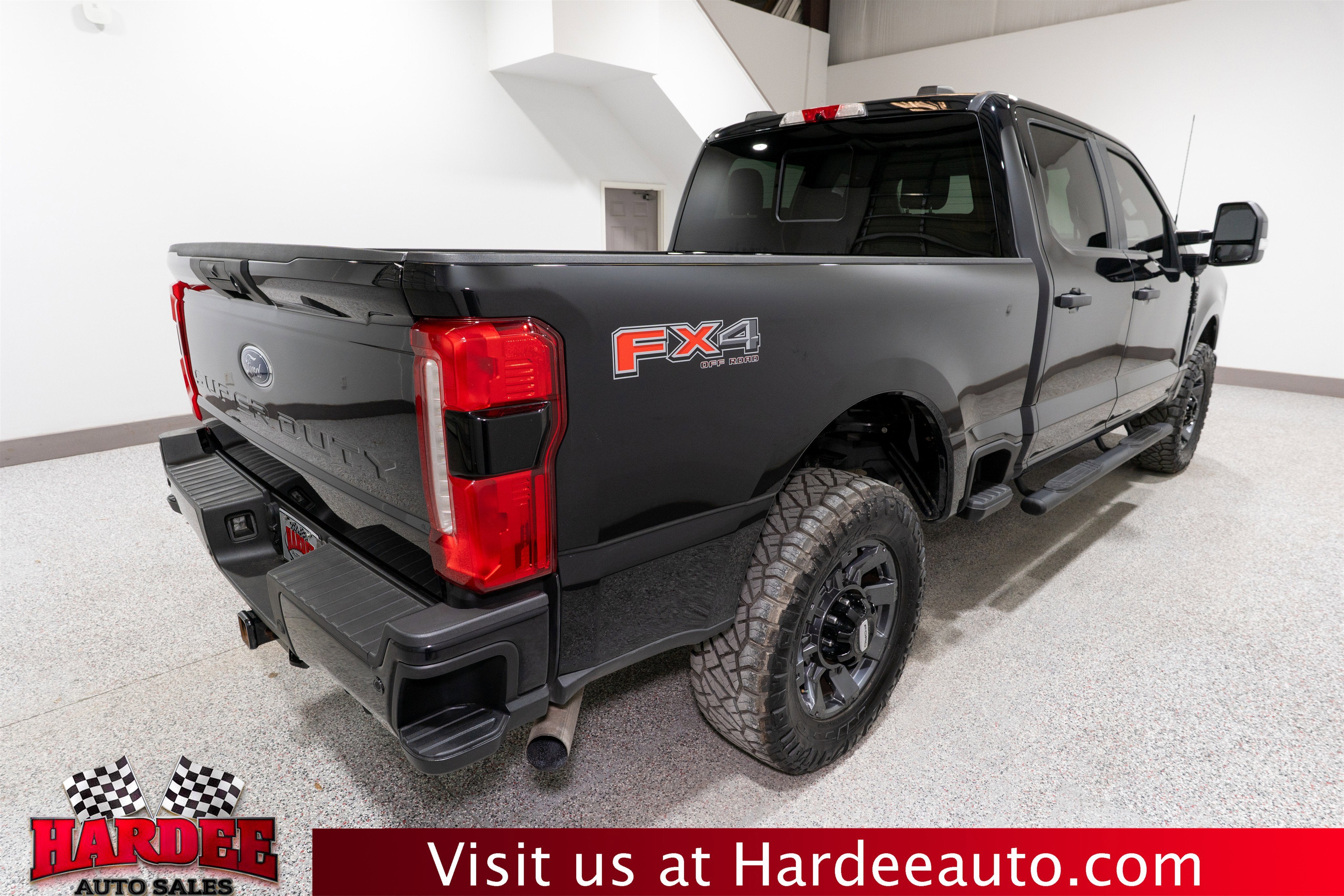 2023 Ford Super Duty F-250 SRW STX