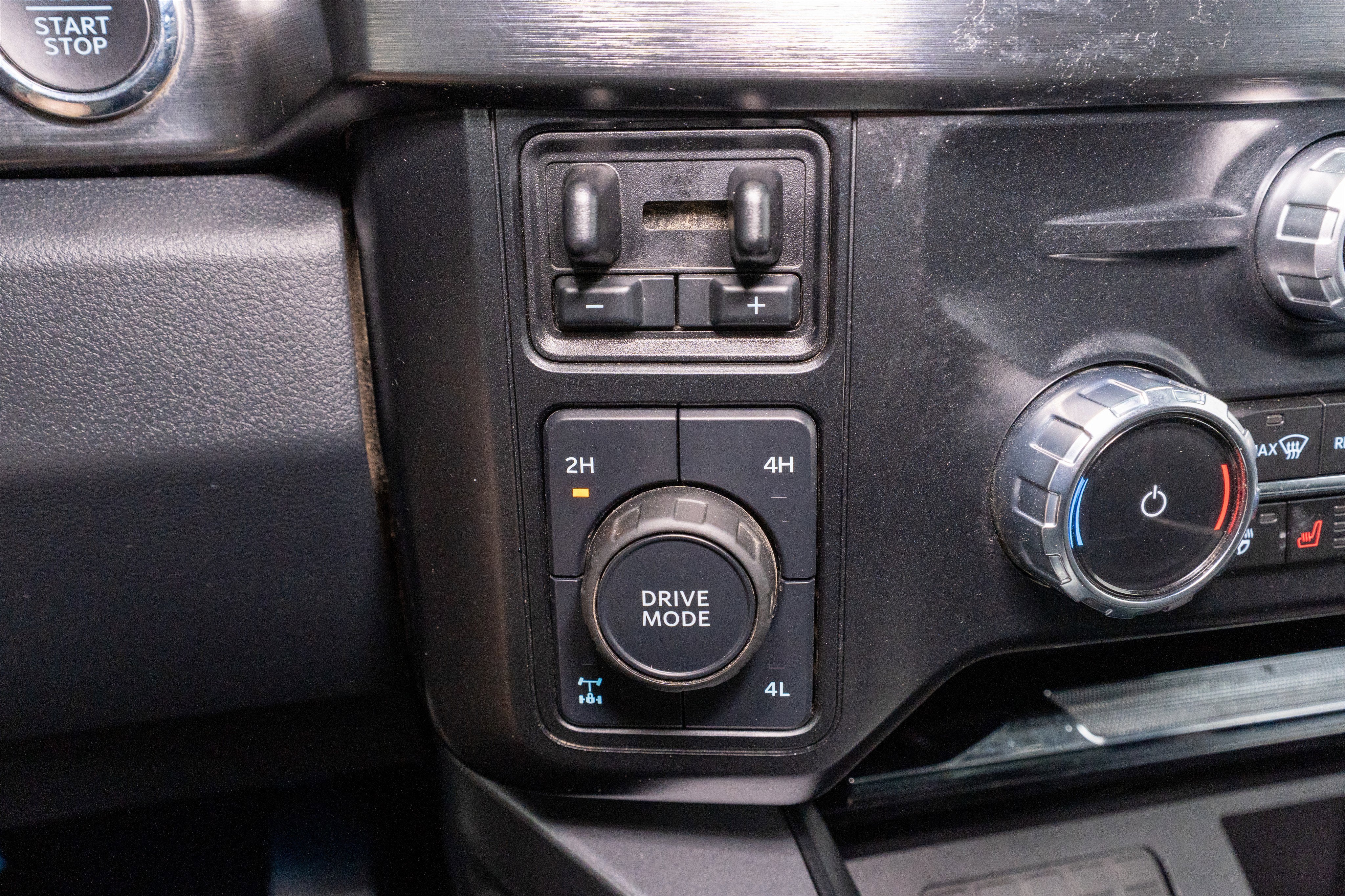 2024 Ford Super Duty F-250 SRW LARIAT