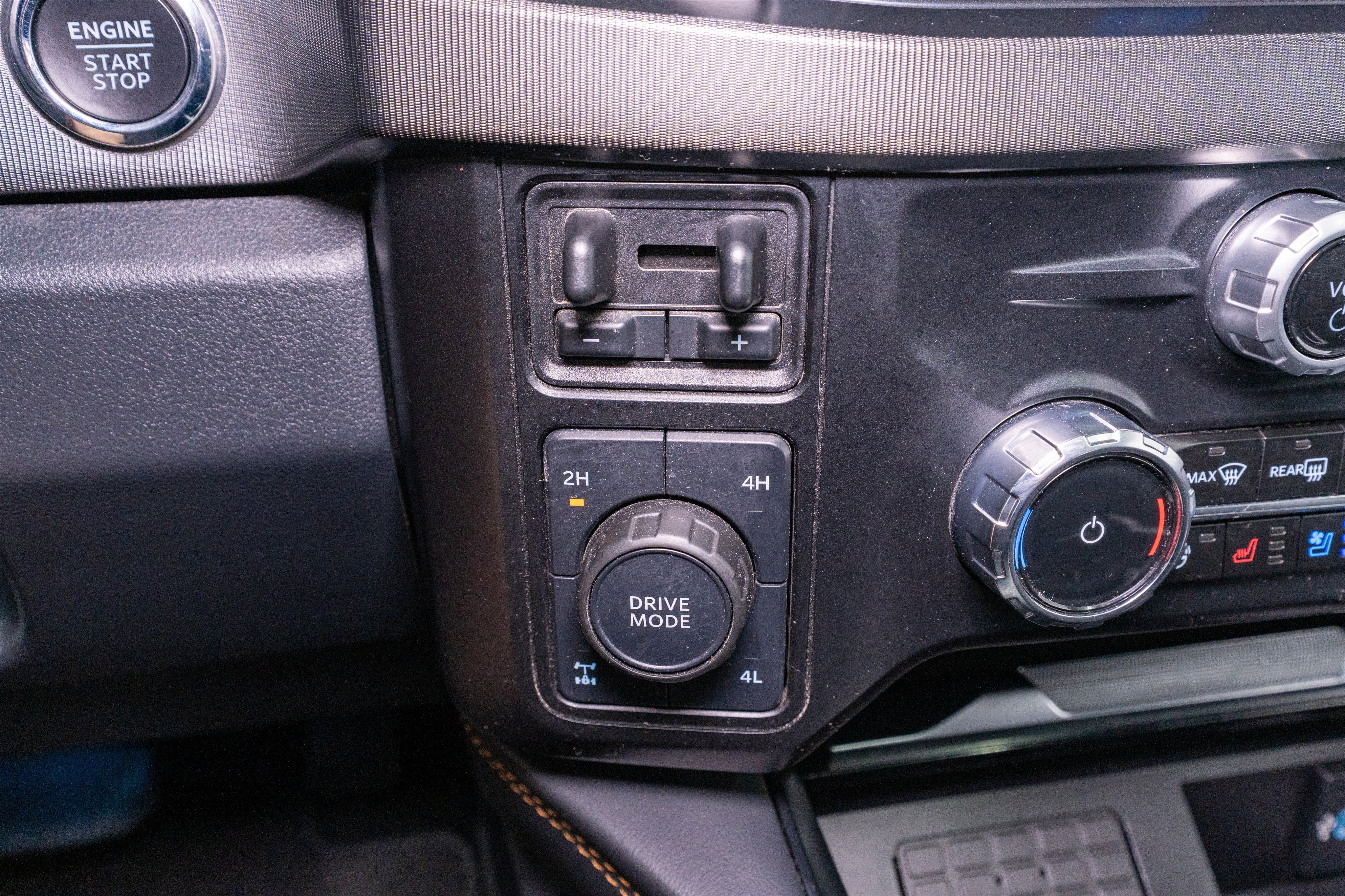 2024 Ford Super Duty F-250 SRW Platinum