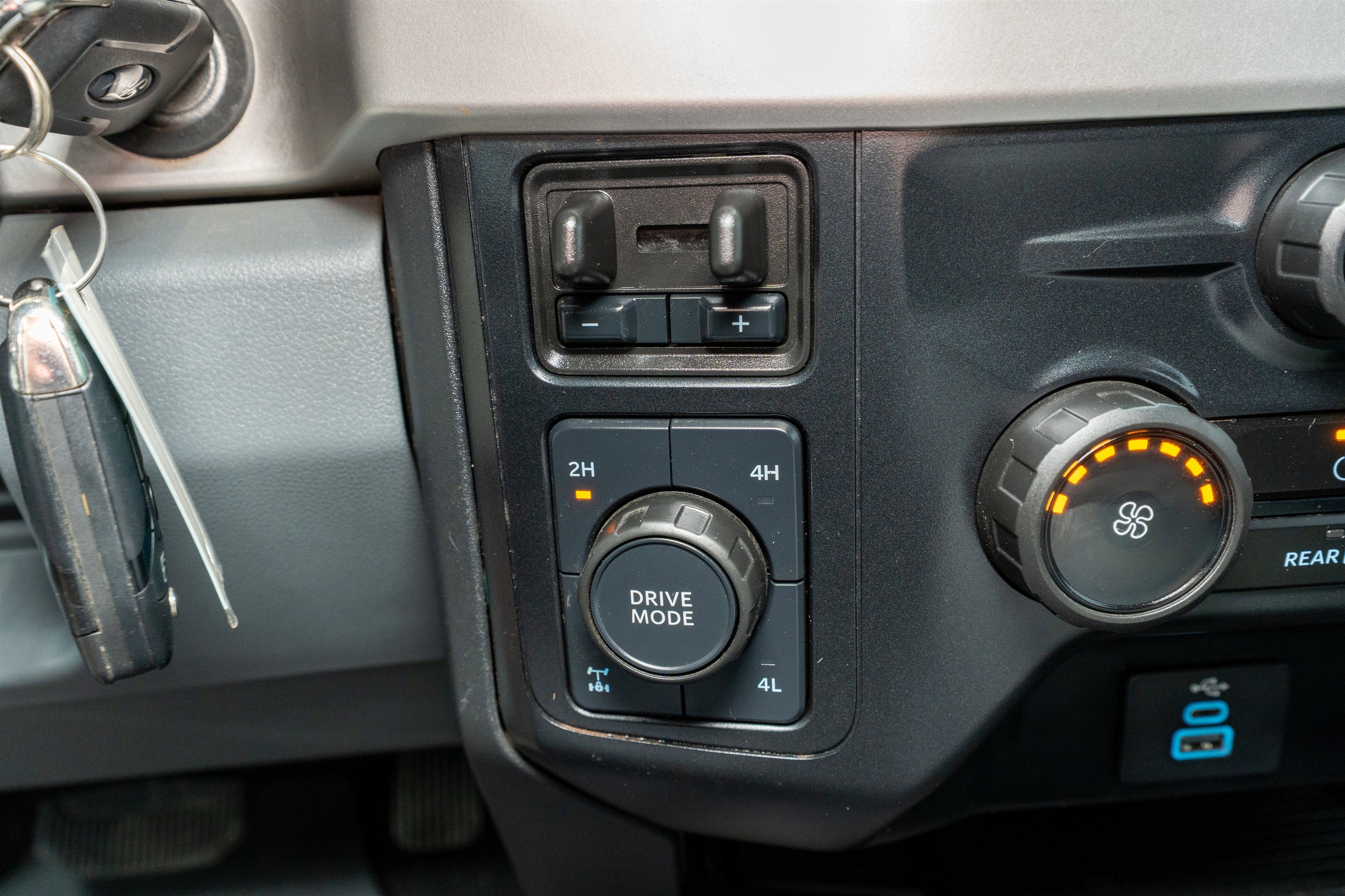 2024 Ford Super Duty F-250 SRW XLT