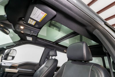 2022 Ford Super Duty F-250 SRW LARIAT