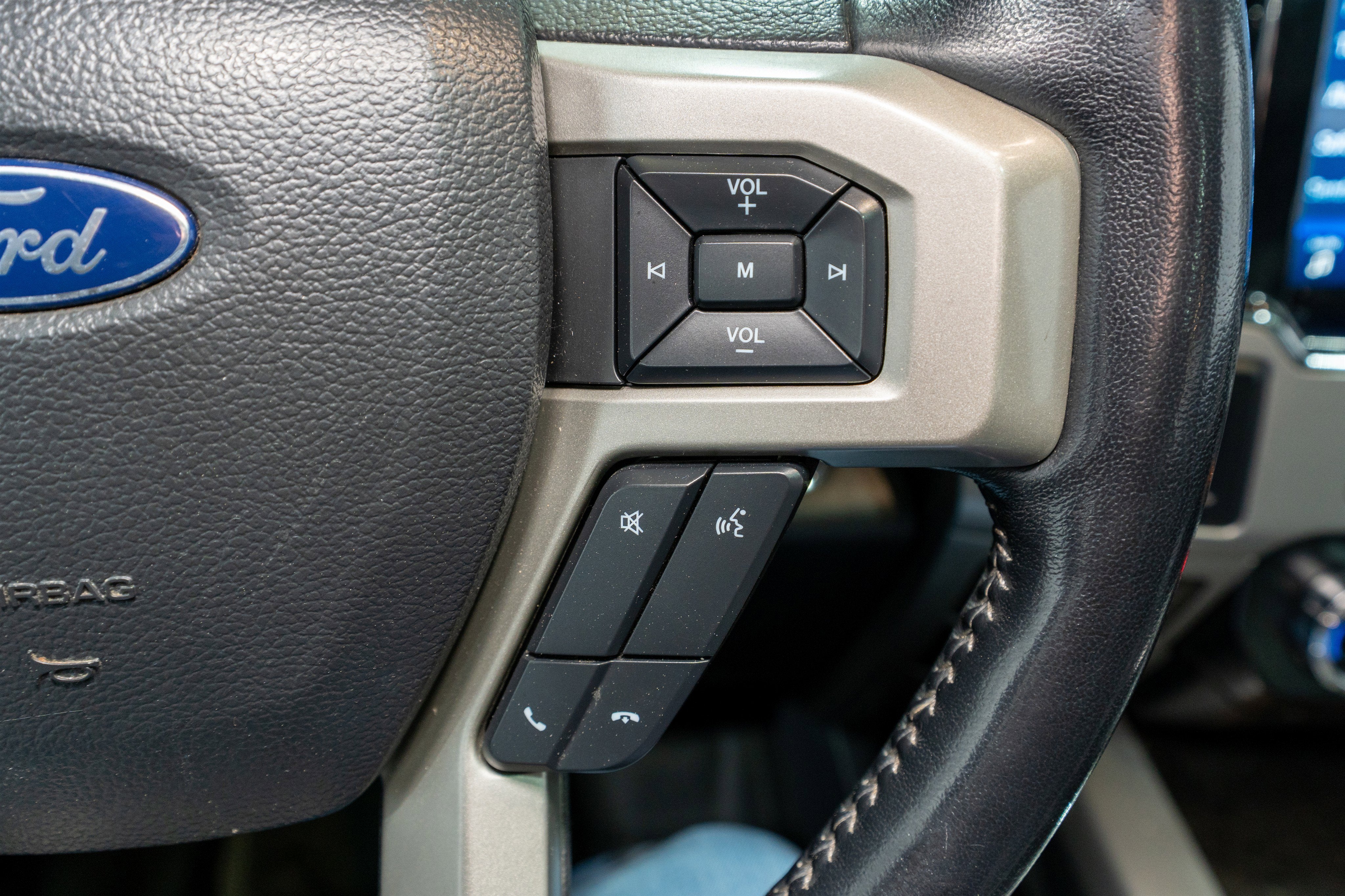 2022 Ford Super Duty F-250 SRW LARIAT