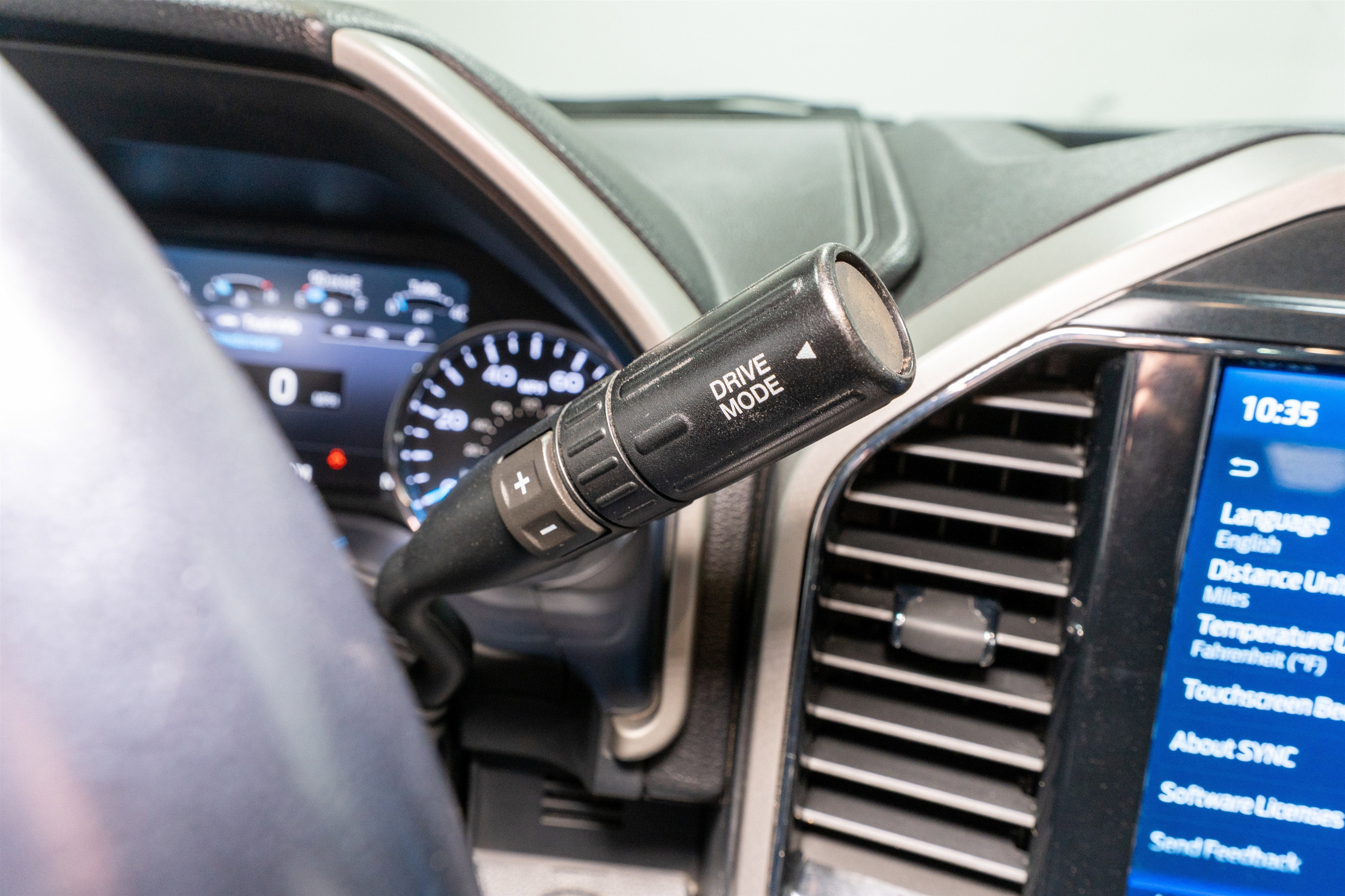 2022 Ford Super Duty F-250 SRW LARIAT