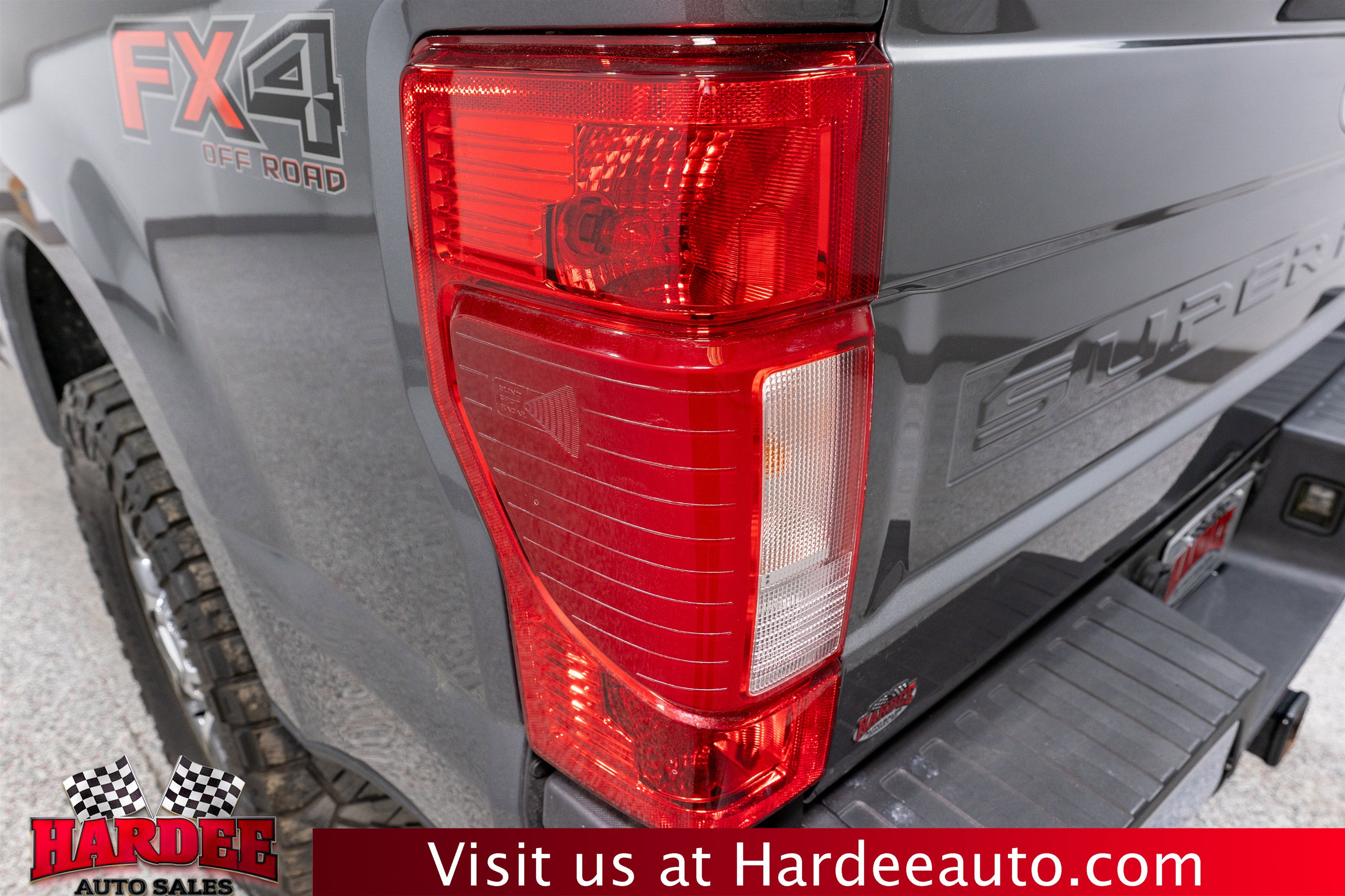 2022 Ford Super Duty F-250 SRW LARIAT