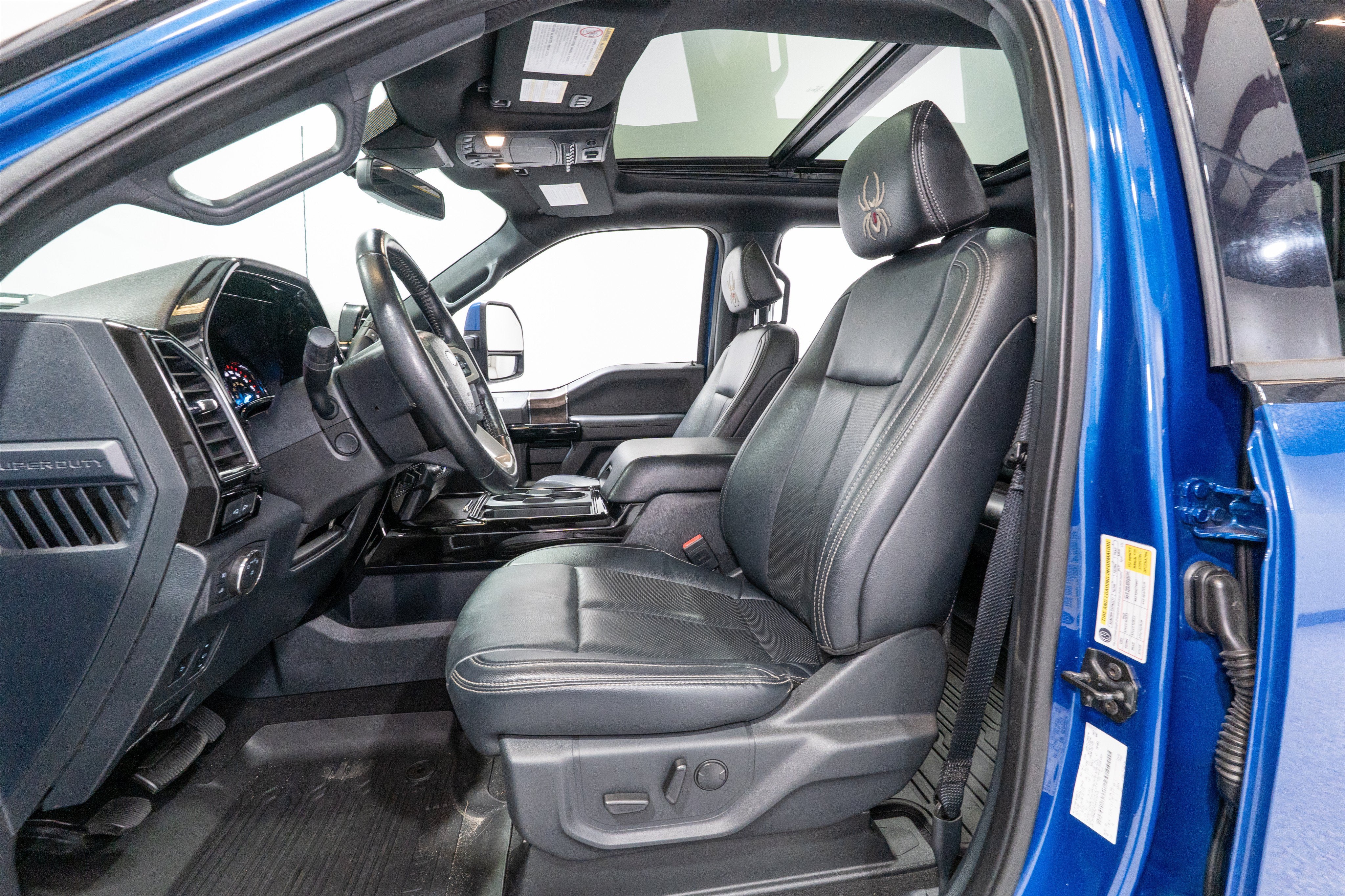 2022 Ford Super Duty F-250 SRW LARIAT