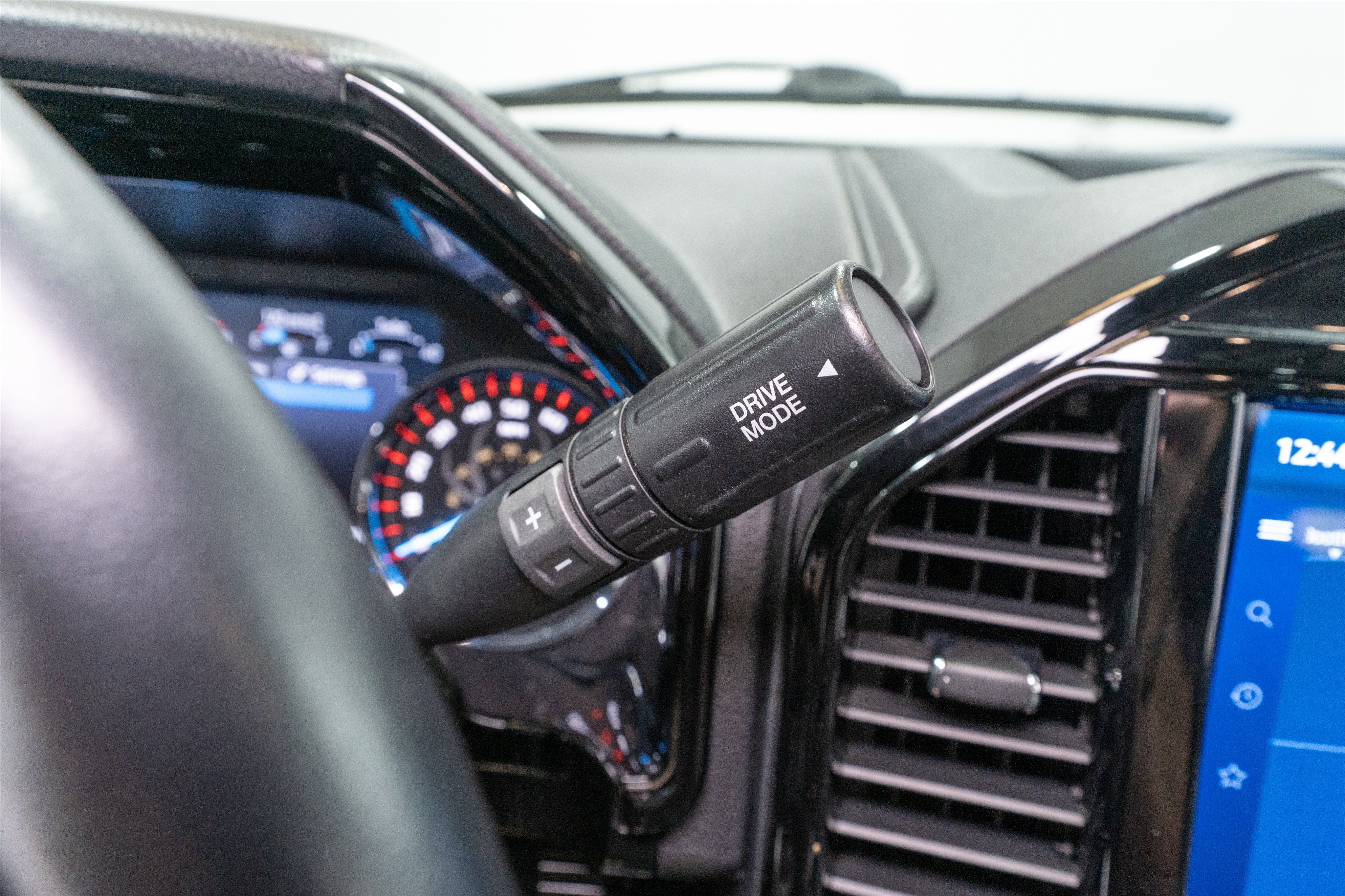 2022 Ford Super Duty F-250 SRW LARIAT