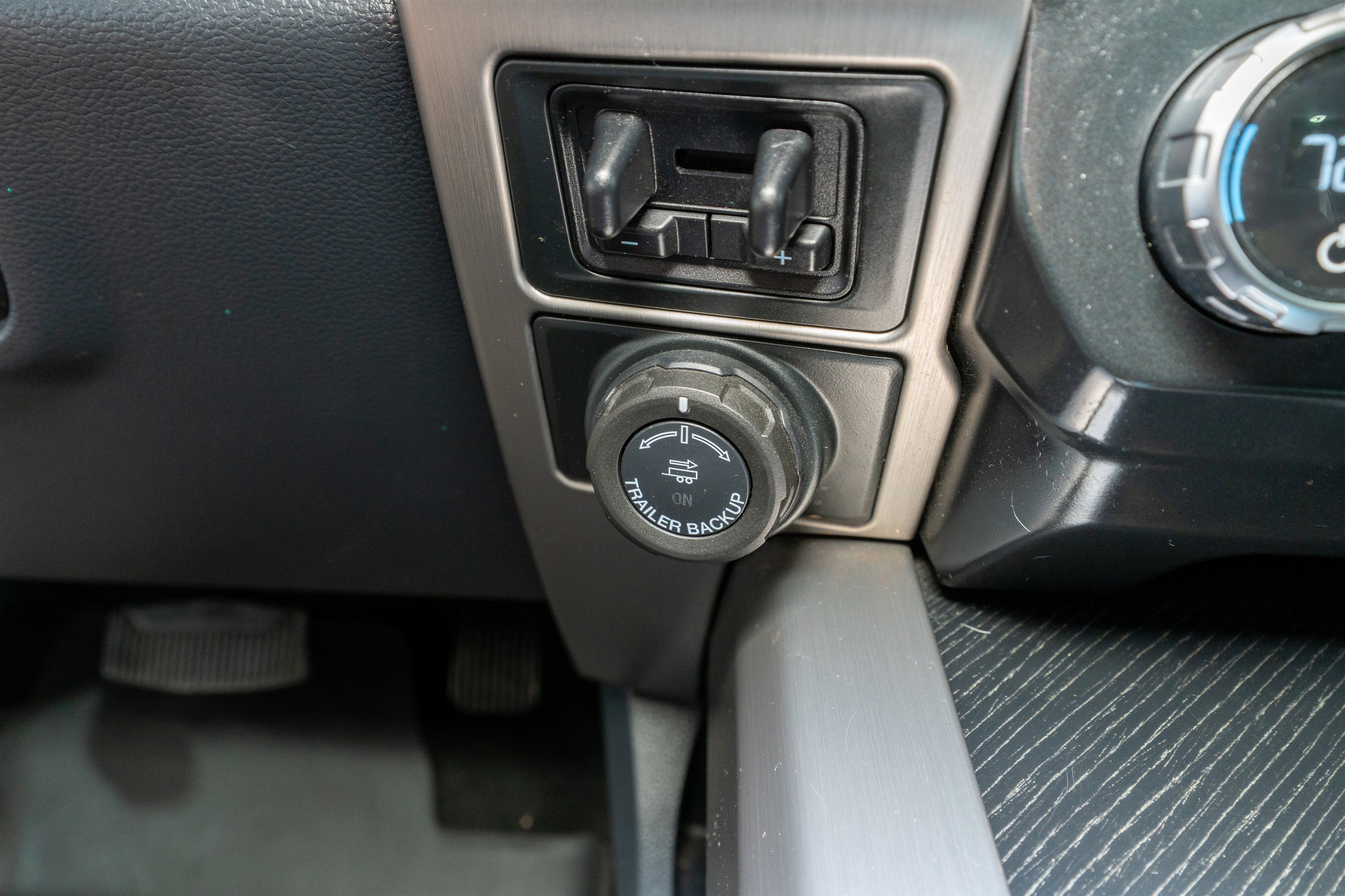 2022 Ford Super Duty F-250 SRW Platinum