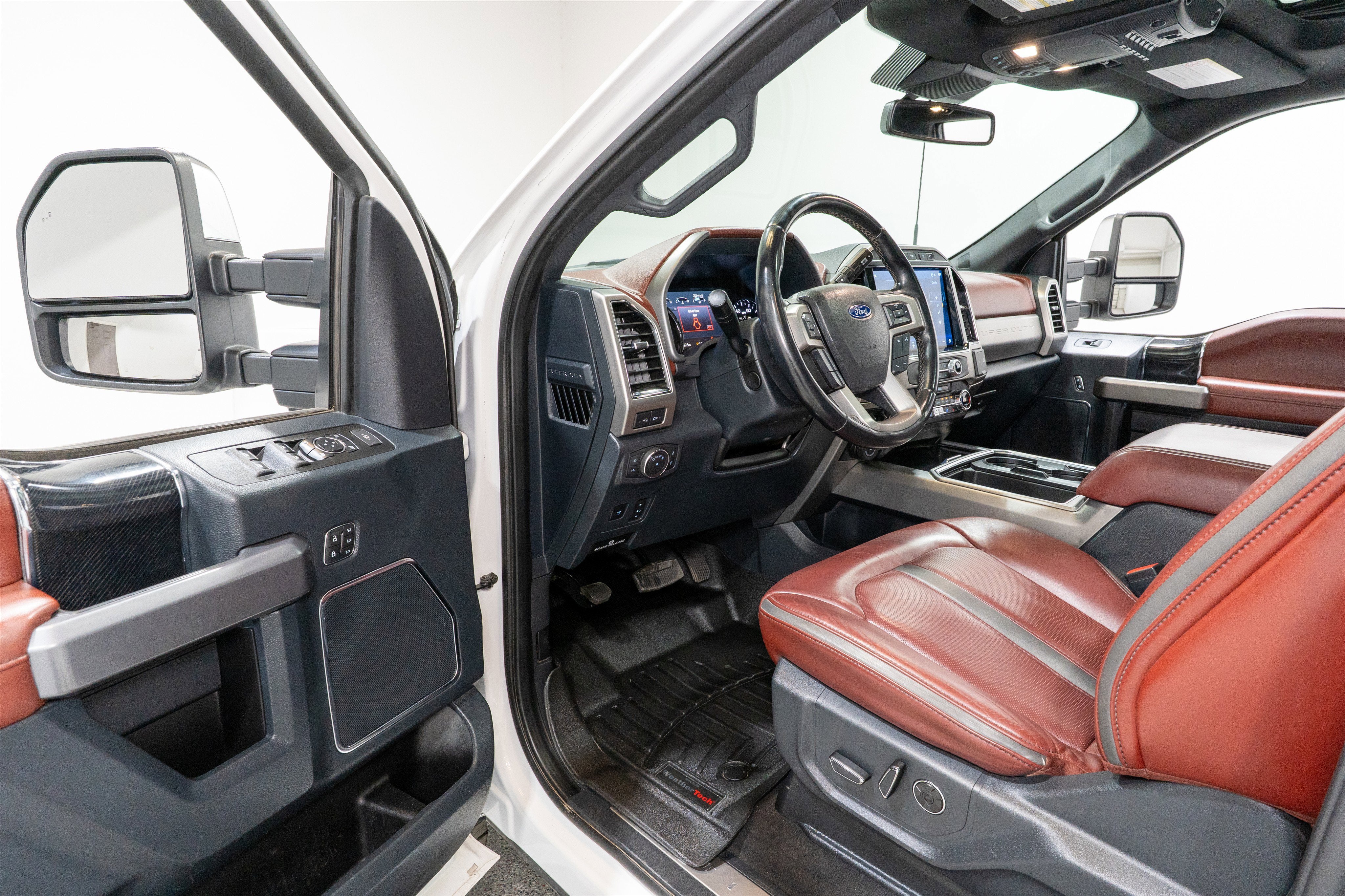 2022 Ford Super Duty F-250 SRW Platinum