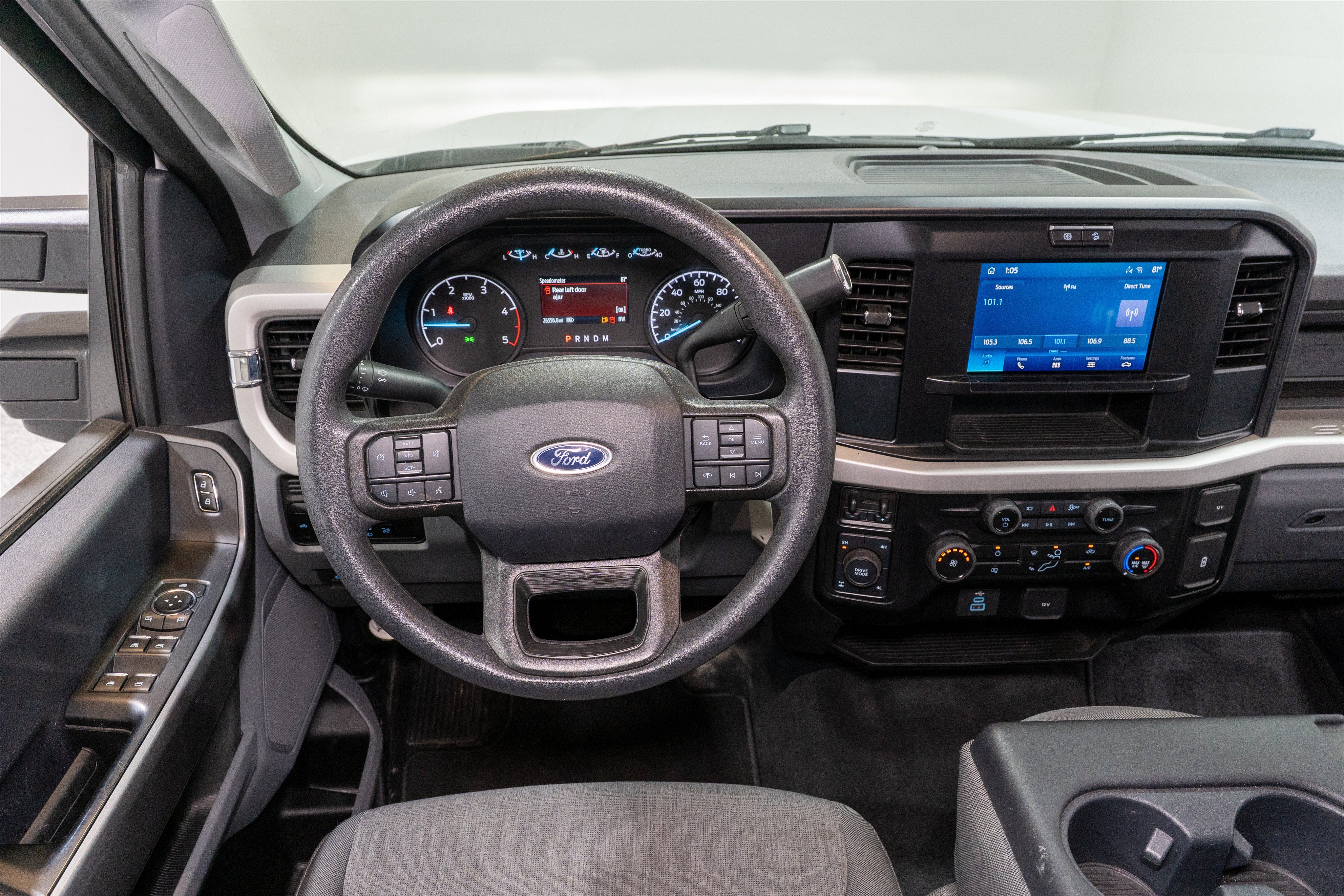 2025 Ford Super Duty F-250 SRW STX