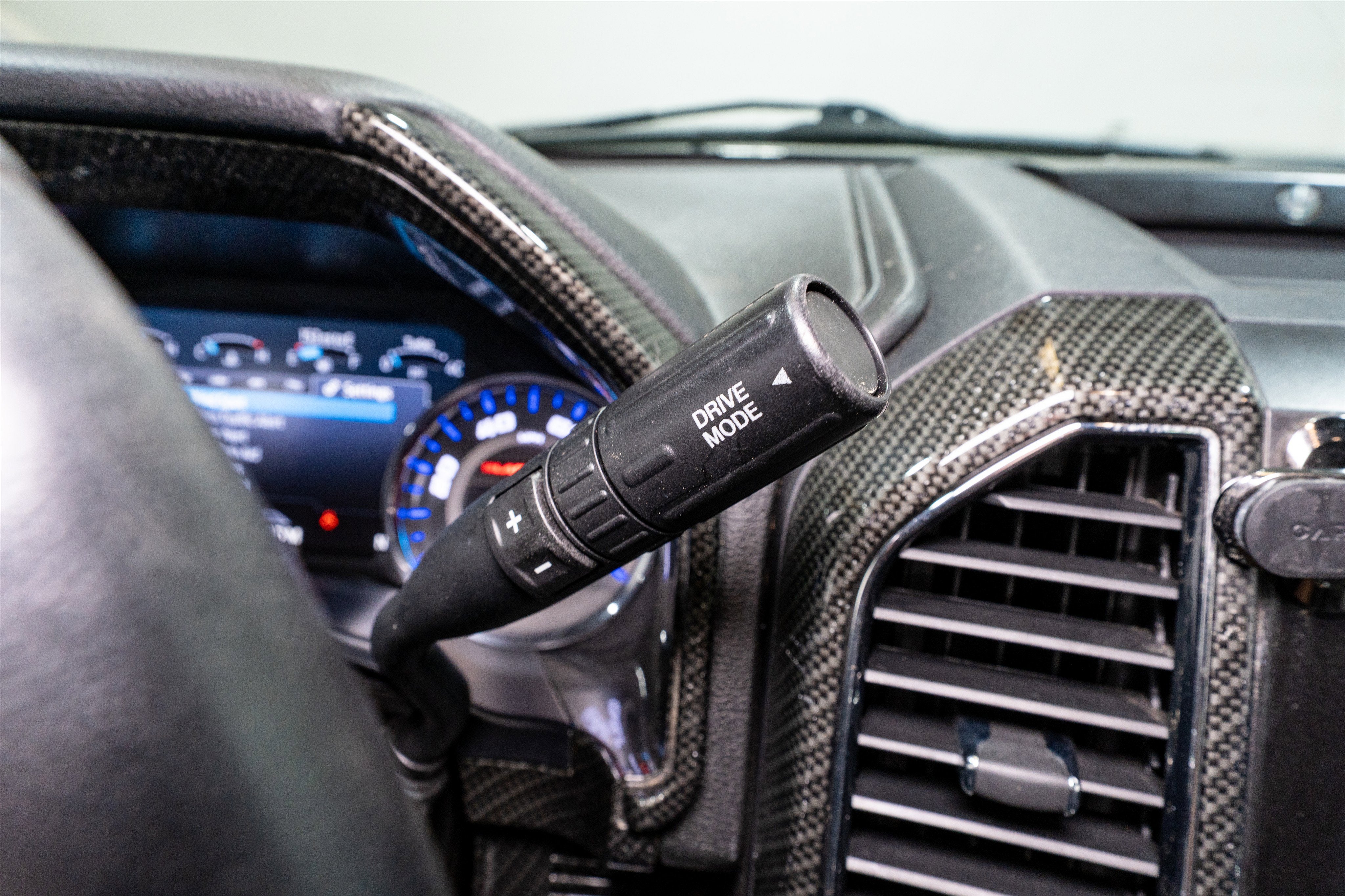 2020 Ford Super Duty F-250 SRW Black Ops