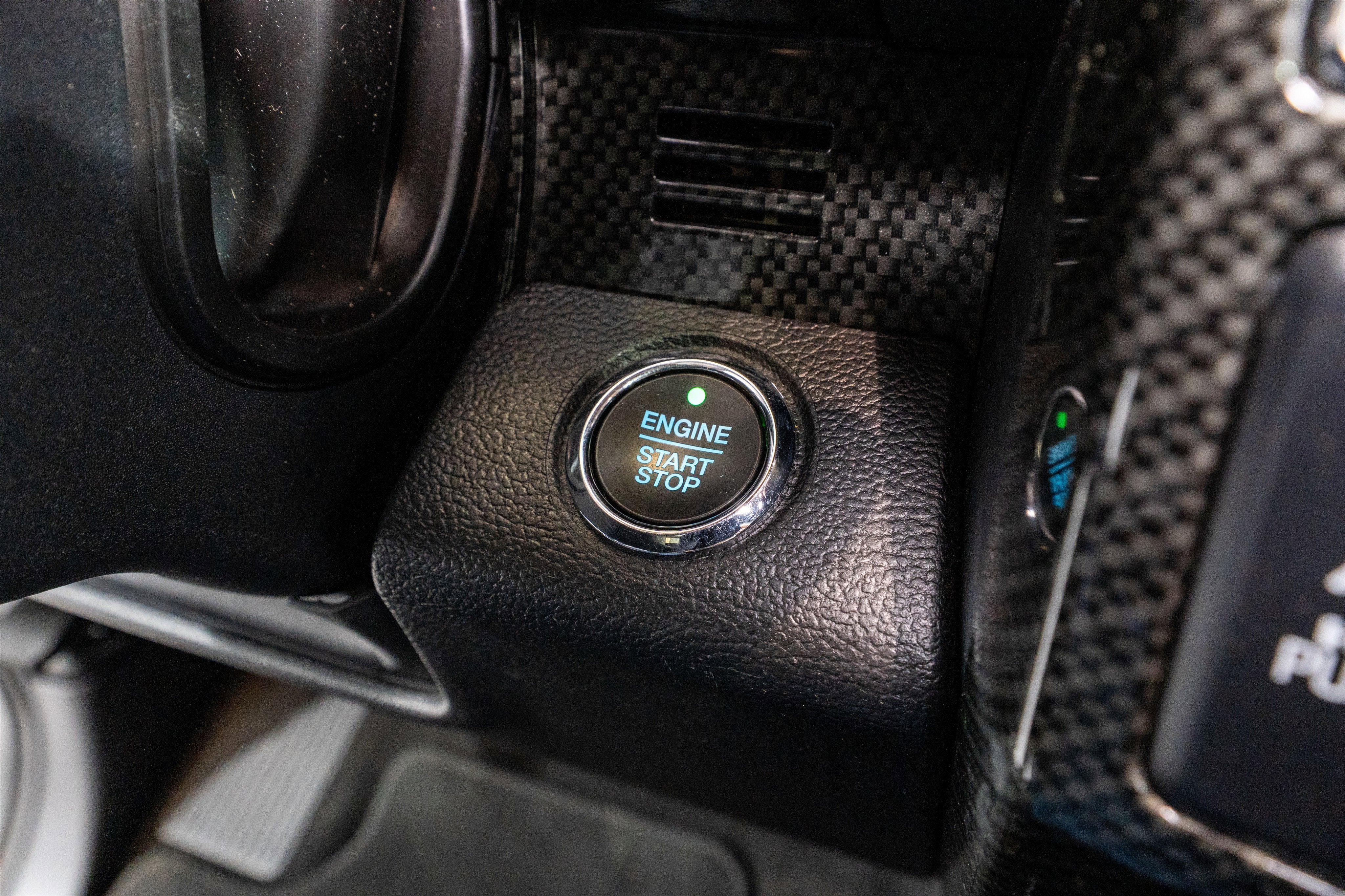 2020 Ford Super Duty F-250 SRW Black Ops