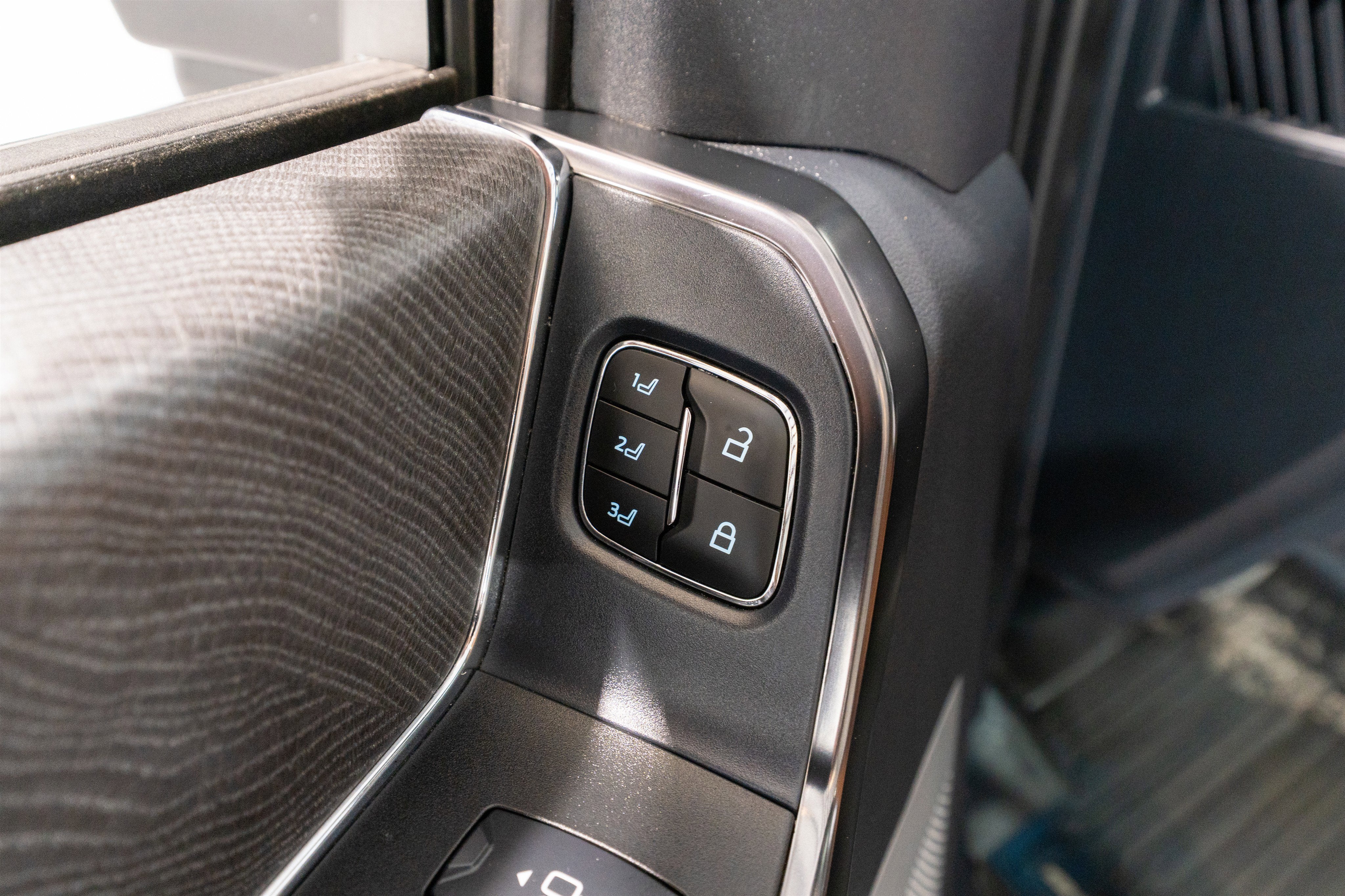 2024 Ford Super Duty F-350 SRW Platinum
