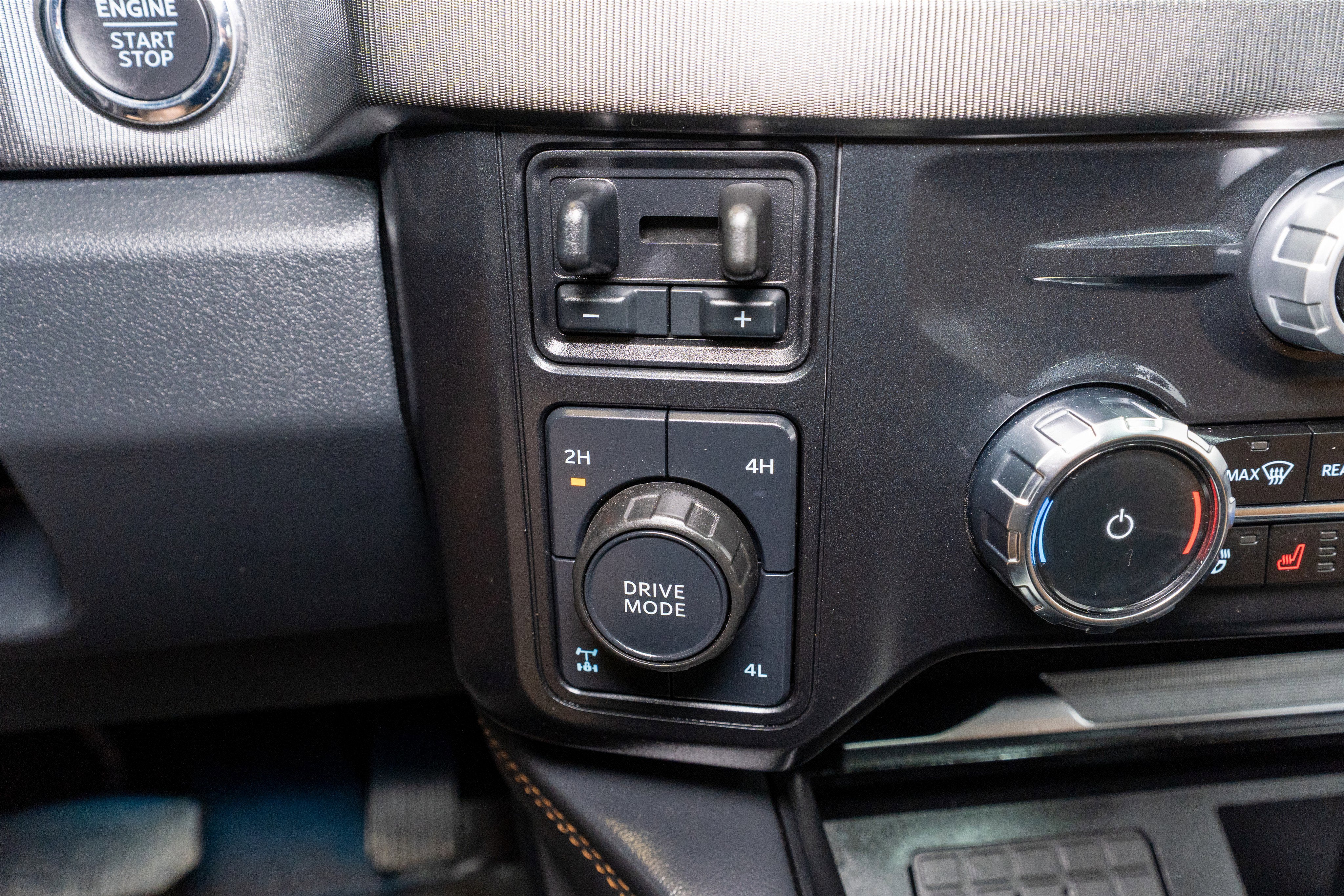 2024 Ford Super Duty F-350 SRW Platinum