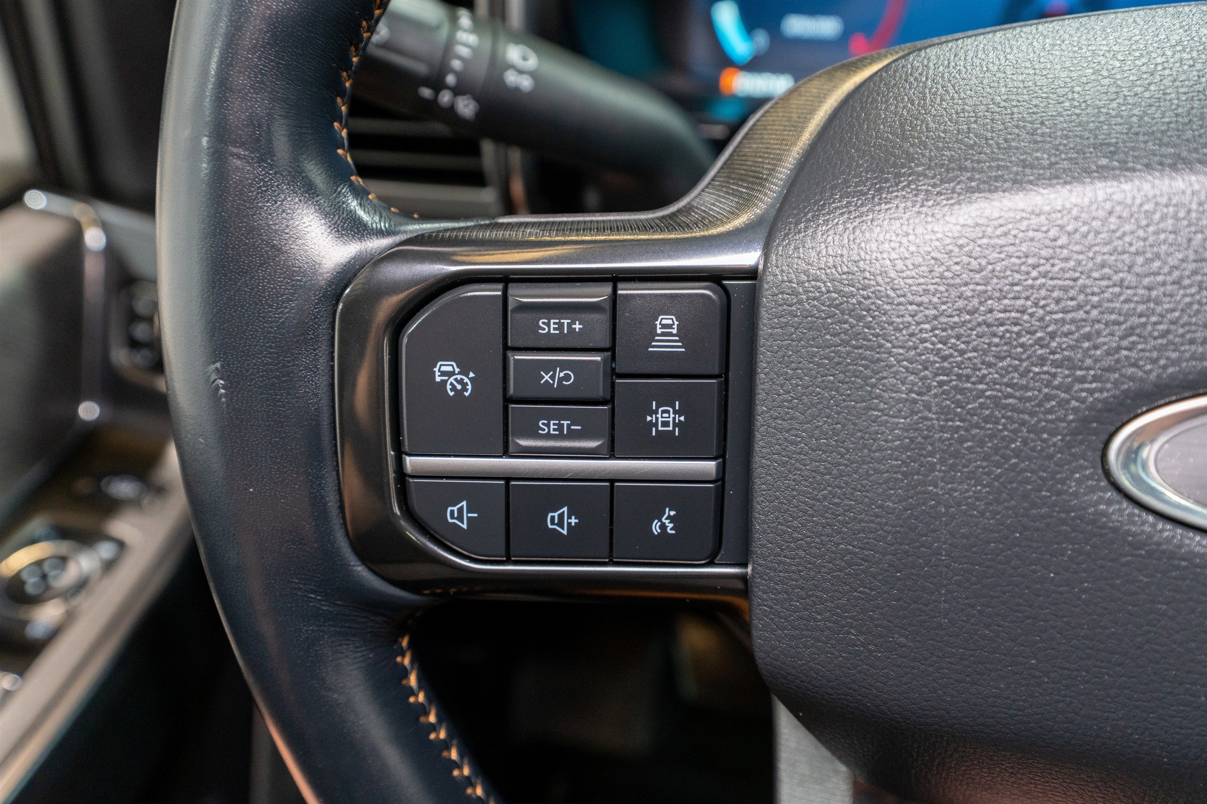 2024 Ford Super Duty F-350 SRW Platinum