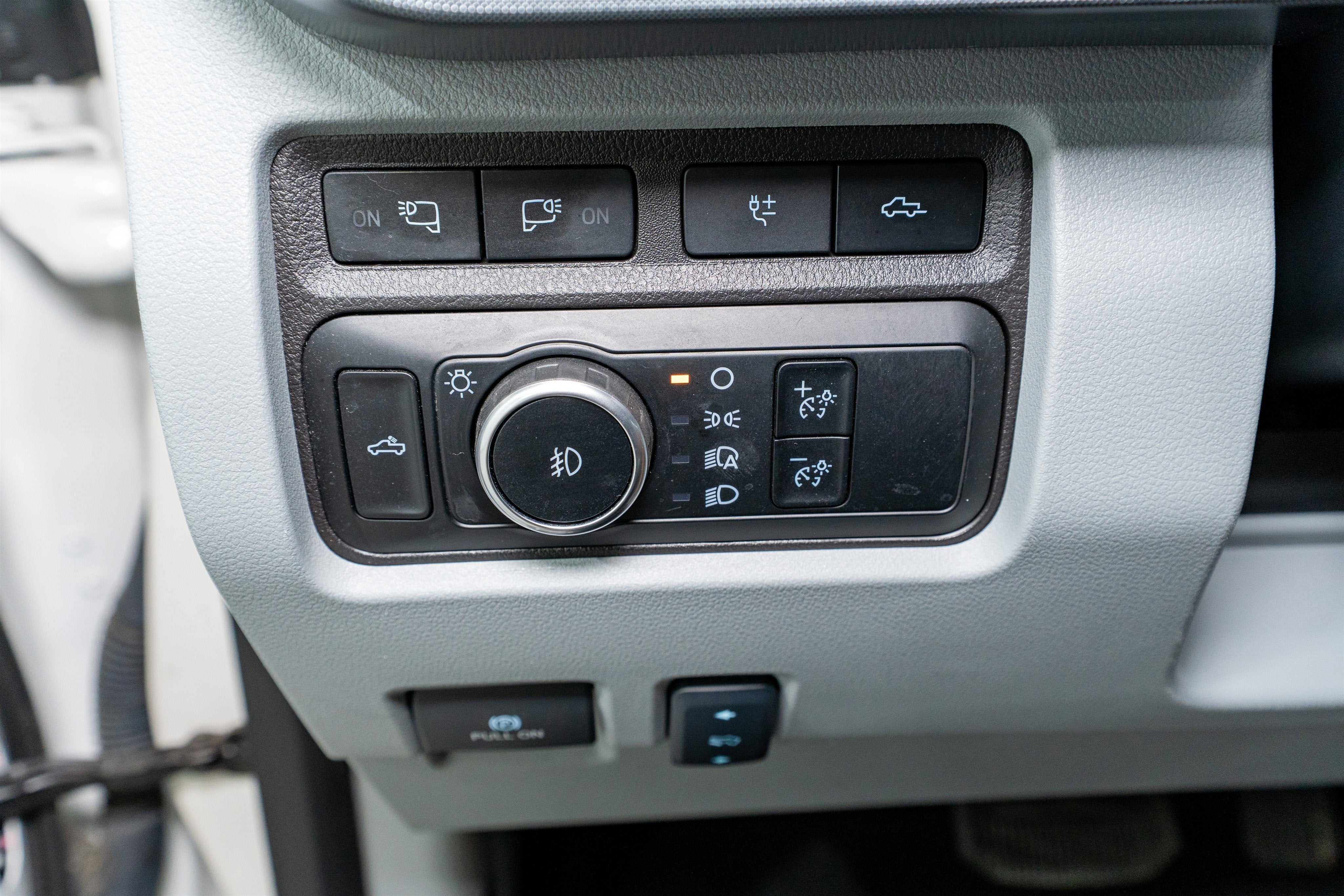 2024 Ford Super Duty F-350 SRW Limited