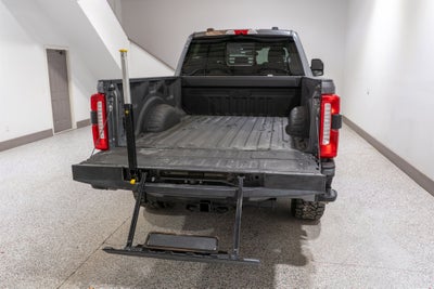 2024 Ford Super Duty F-350 SRW LARIAT
