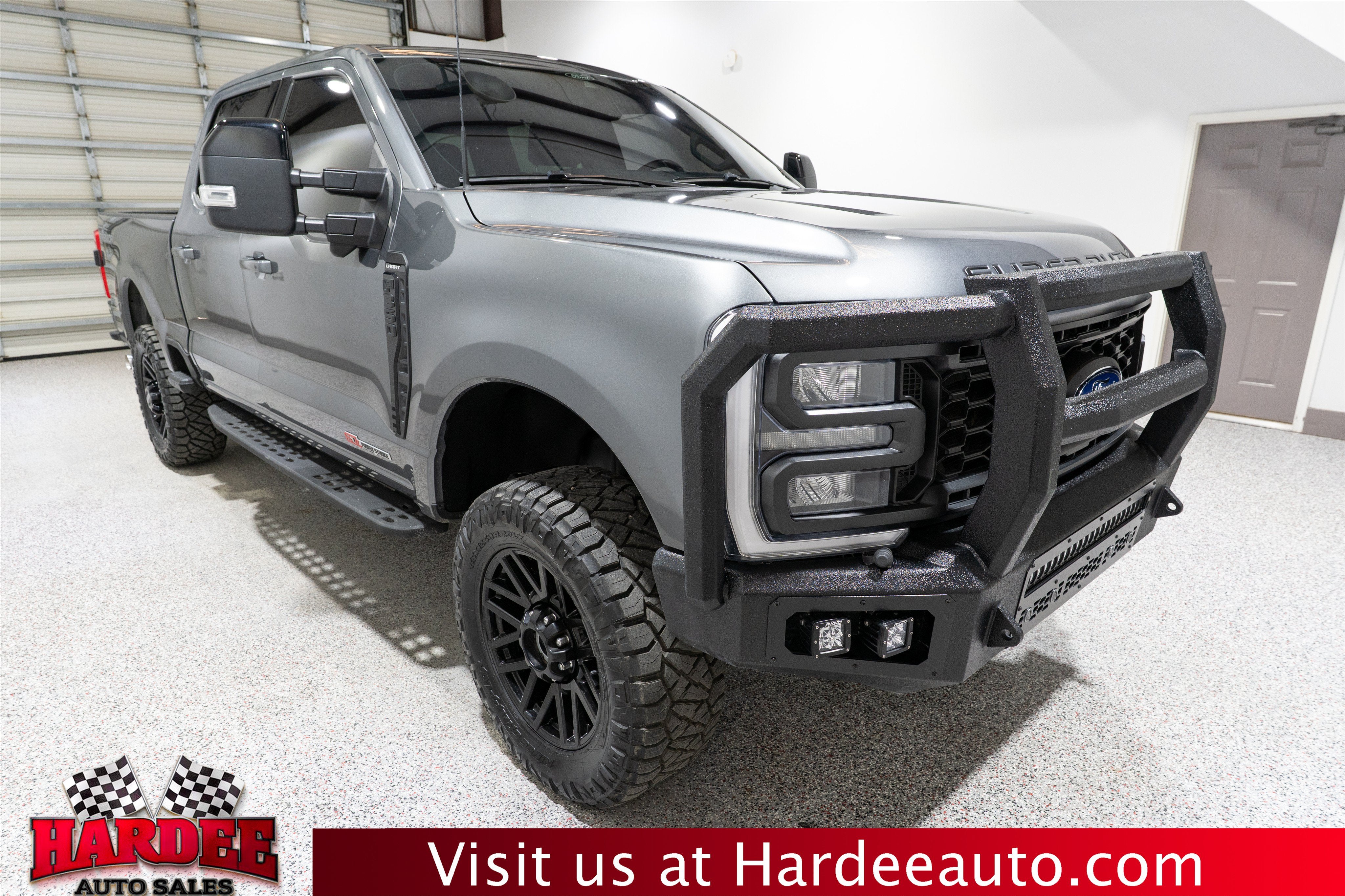 2024 Ford Super Duty F-350 SRW LARIAT