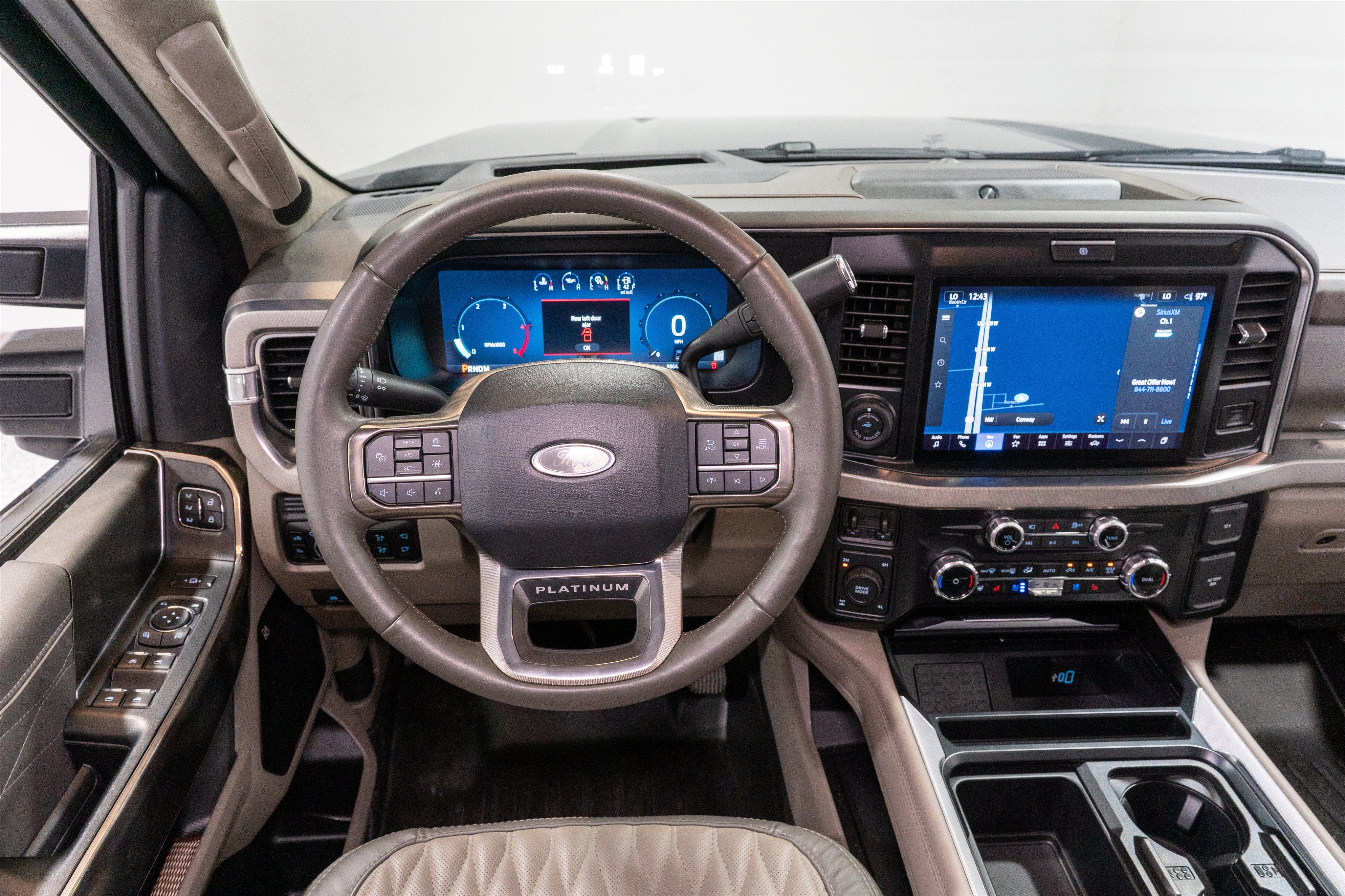 2026 Ford Super Duty F-350 SRW Platinum