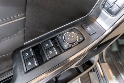 2026 Ford Super Duty F-350 SRW Platinum