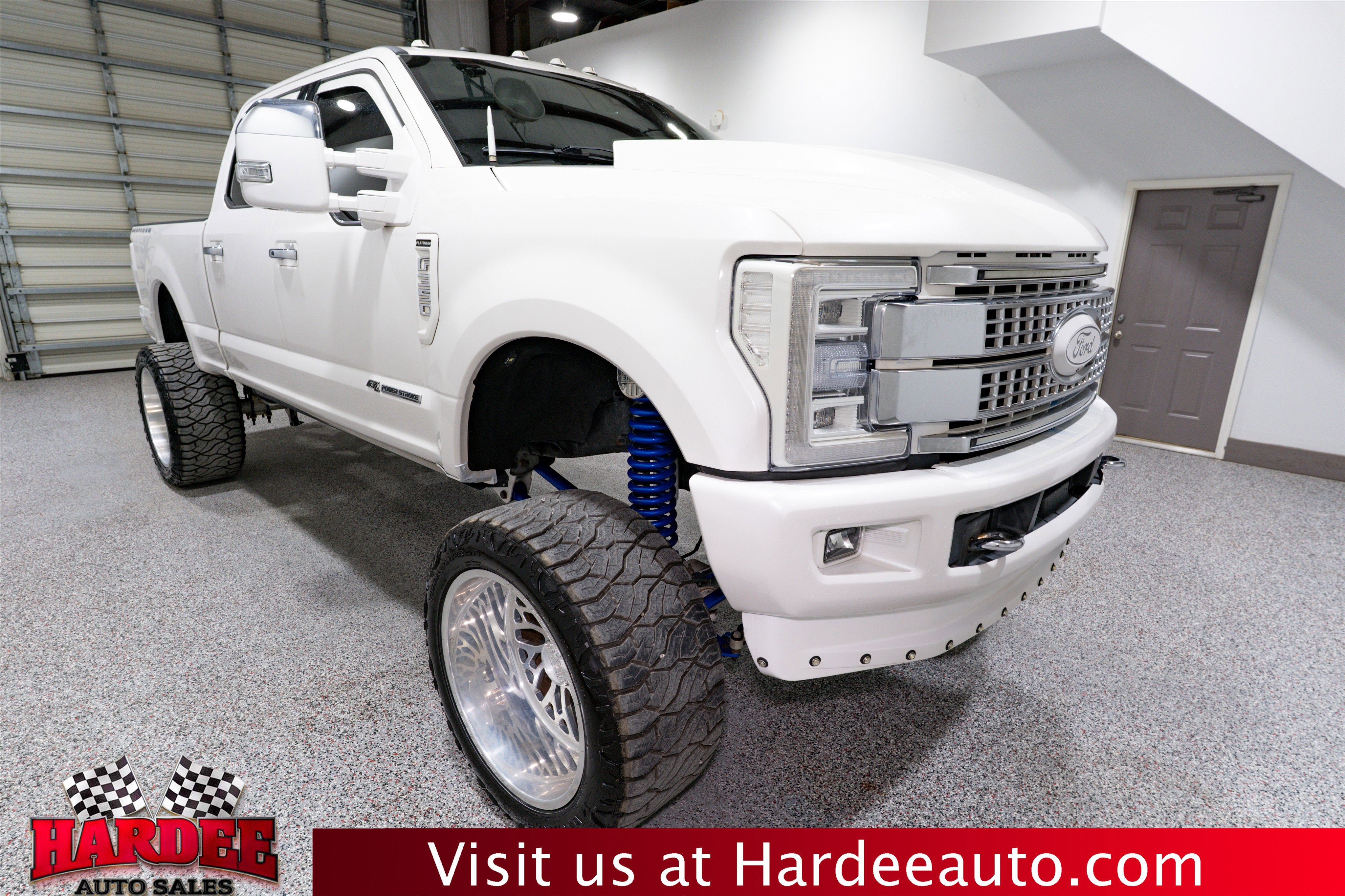 2017 Ford Super Duty F-350 SRW Platinum