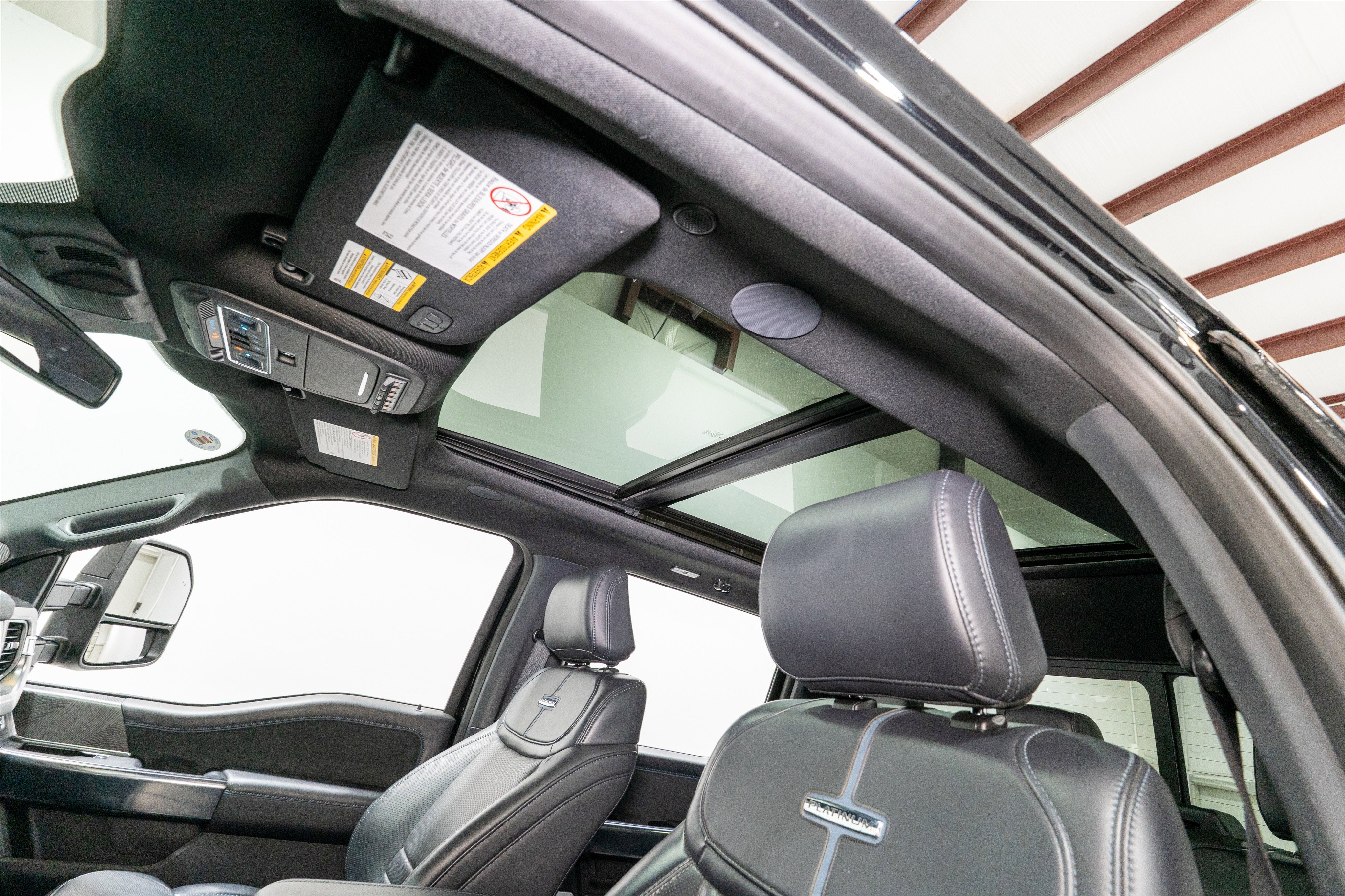 2025 Ford Super Duty F-350 SRW Platinum