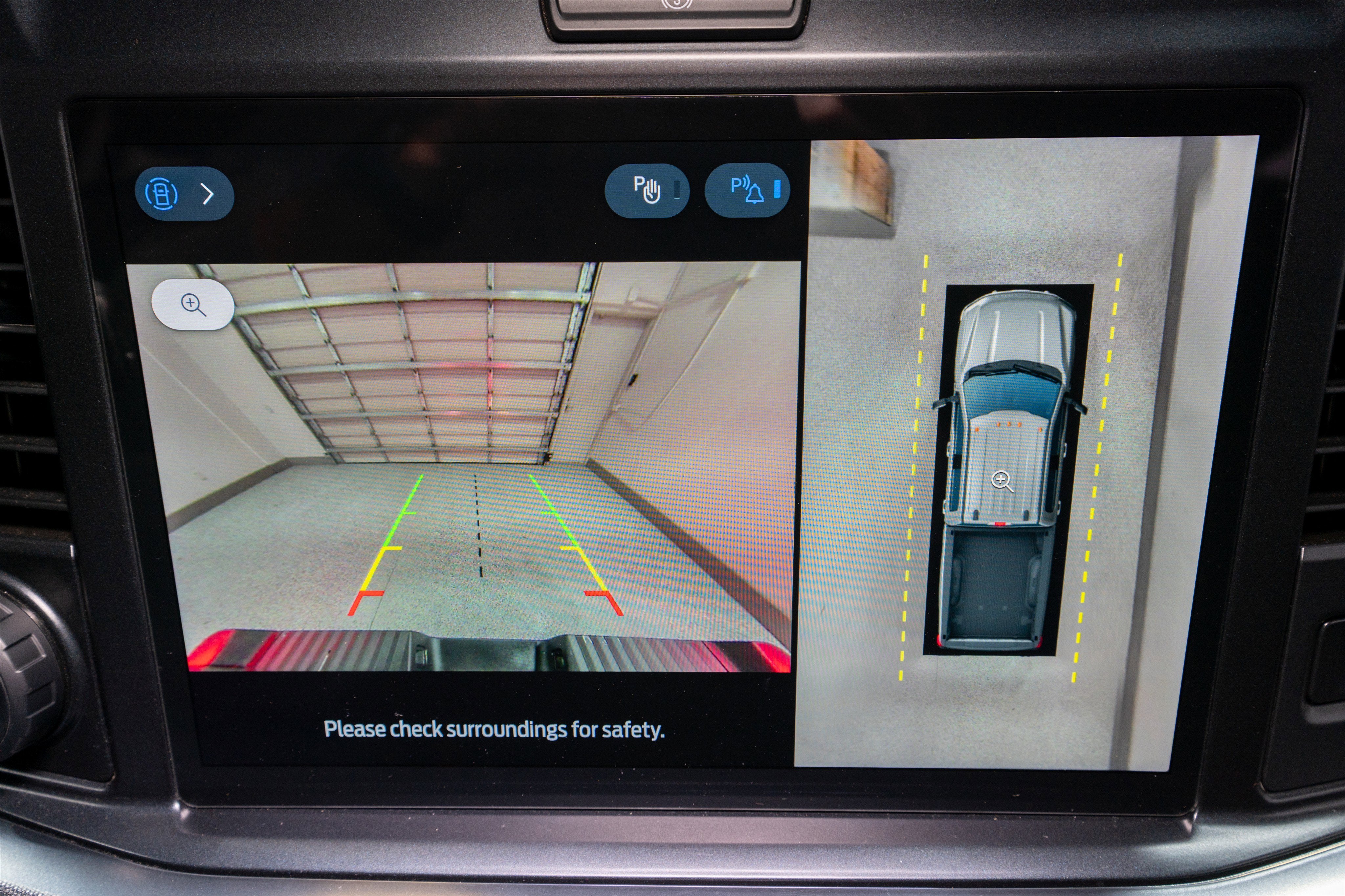 2025 Ford Super Duty F-350 SRW Platinum