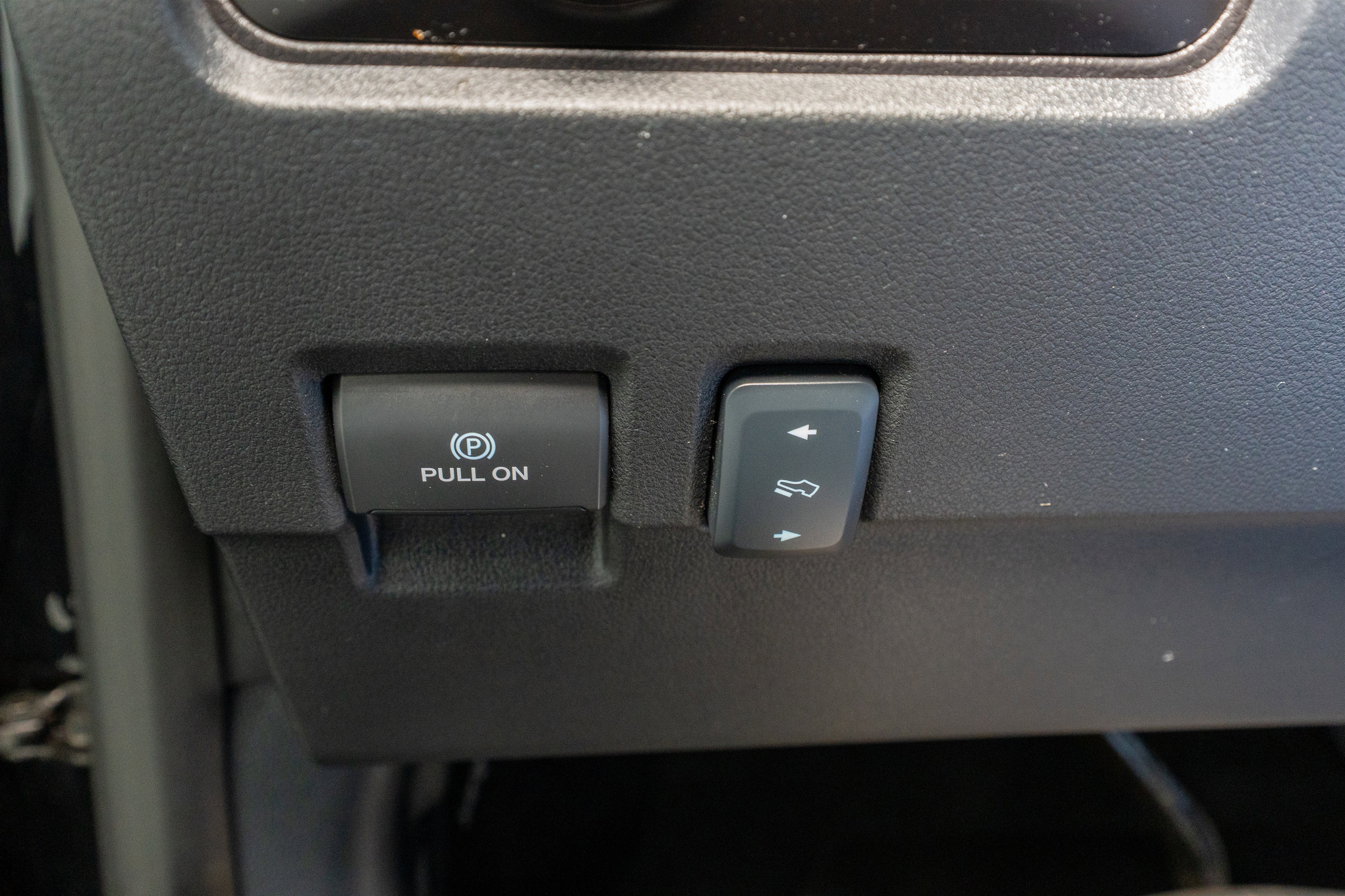 2025 Ford Super Duty F-350 SRW Platinum