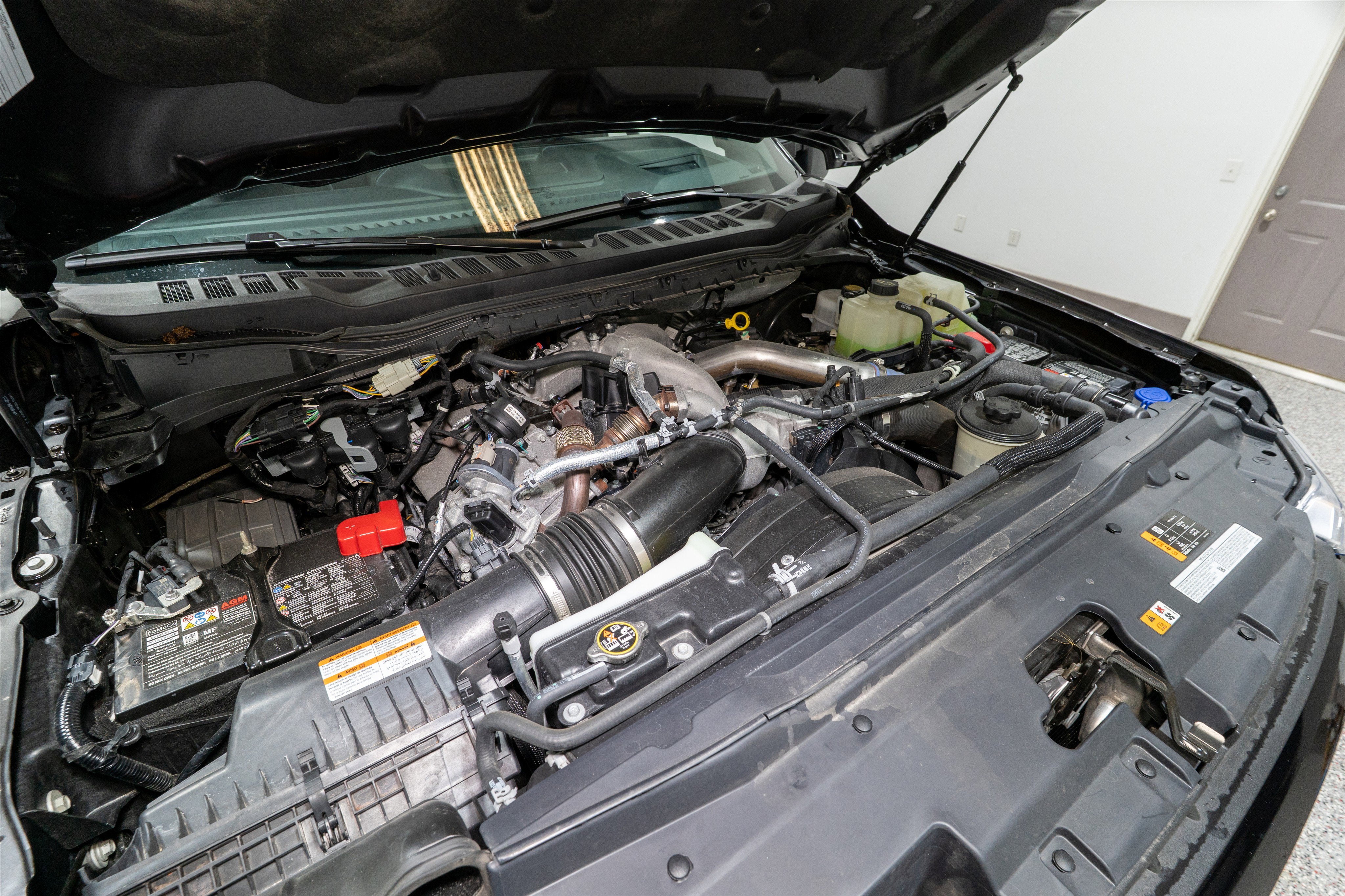 2025 Ford Super Duty F-350 SRW Platinum