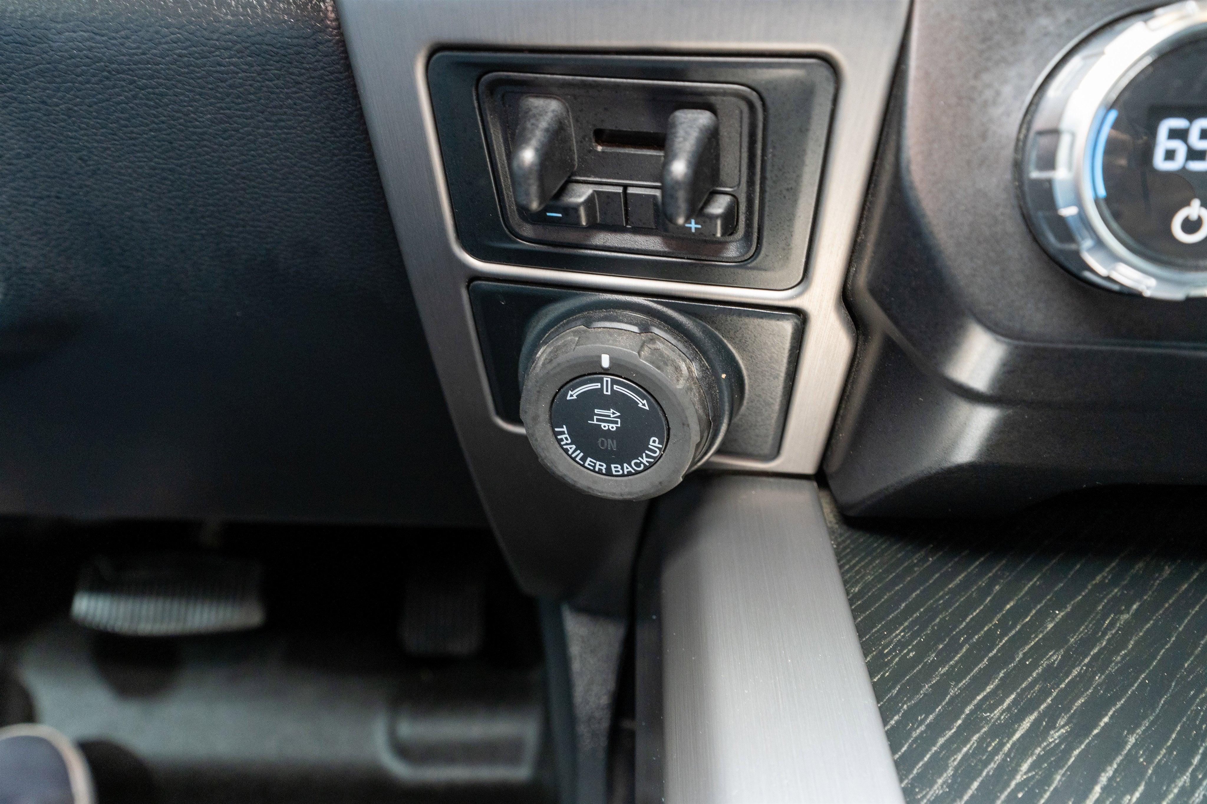 2022 Ford Super Duty F-350 SRW Platinum