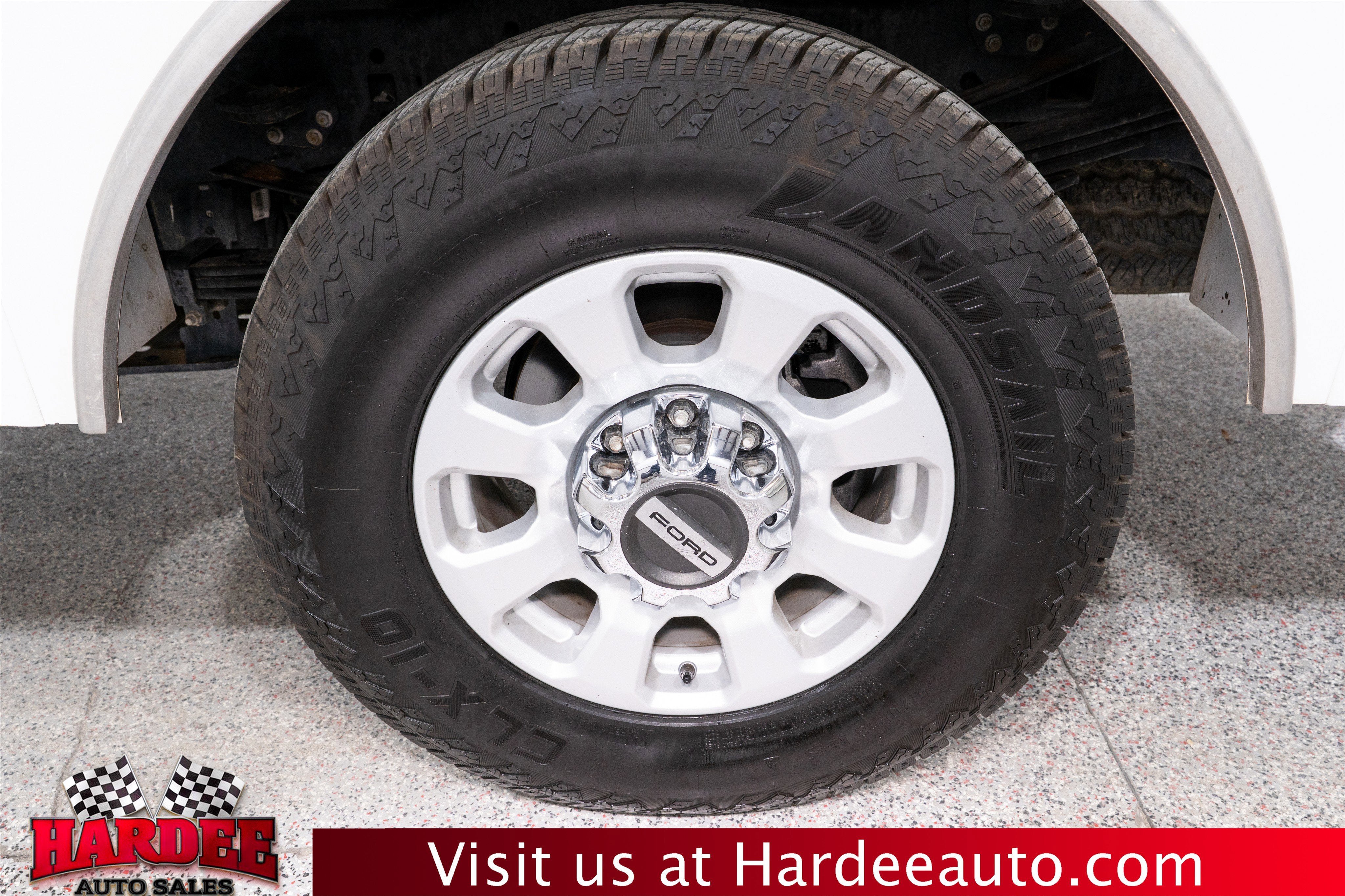 2023 Ford Super Duty F-350 SRW XLT