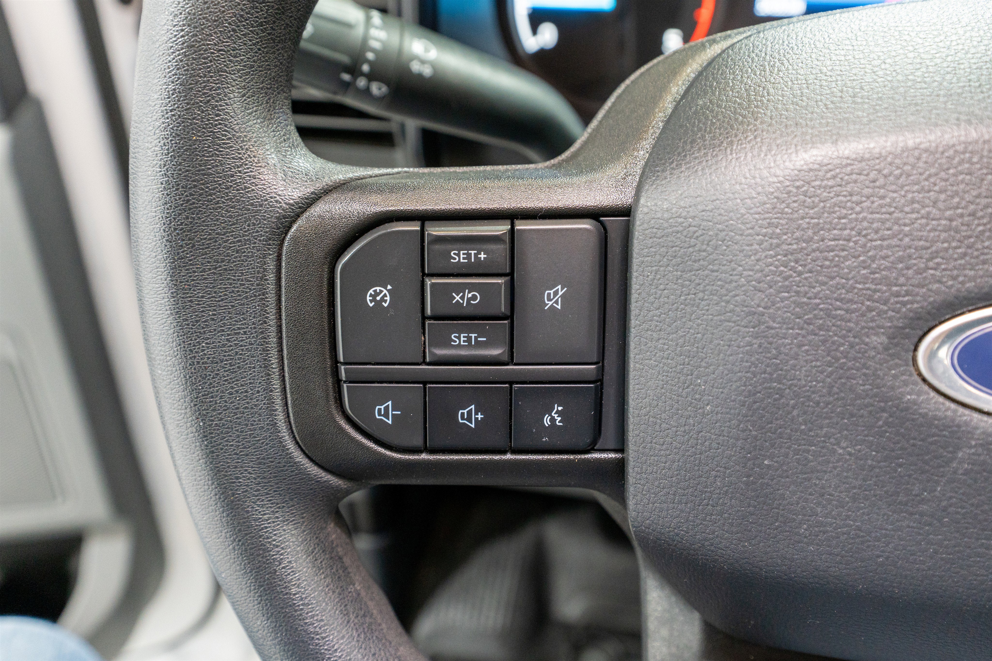 2023 Ford Super Duty F-350 SRW XLT