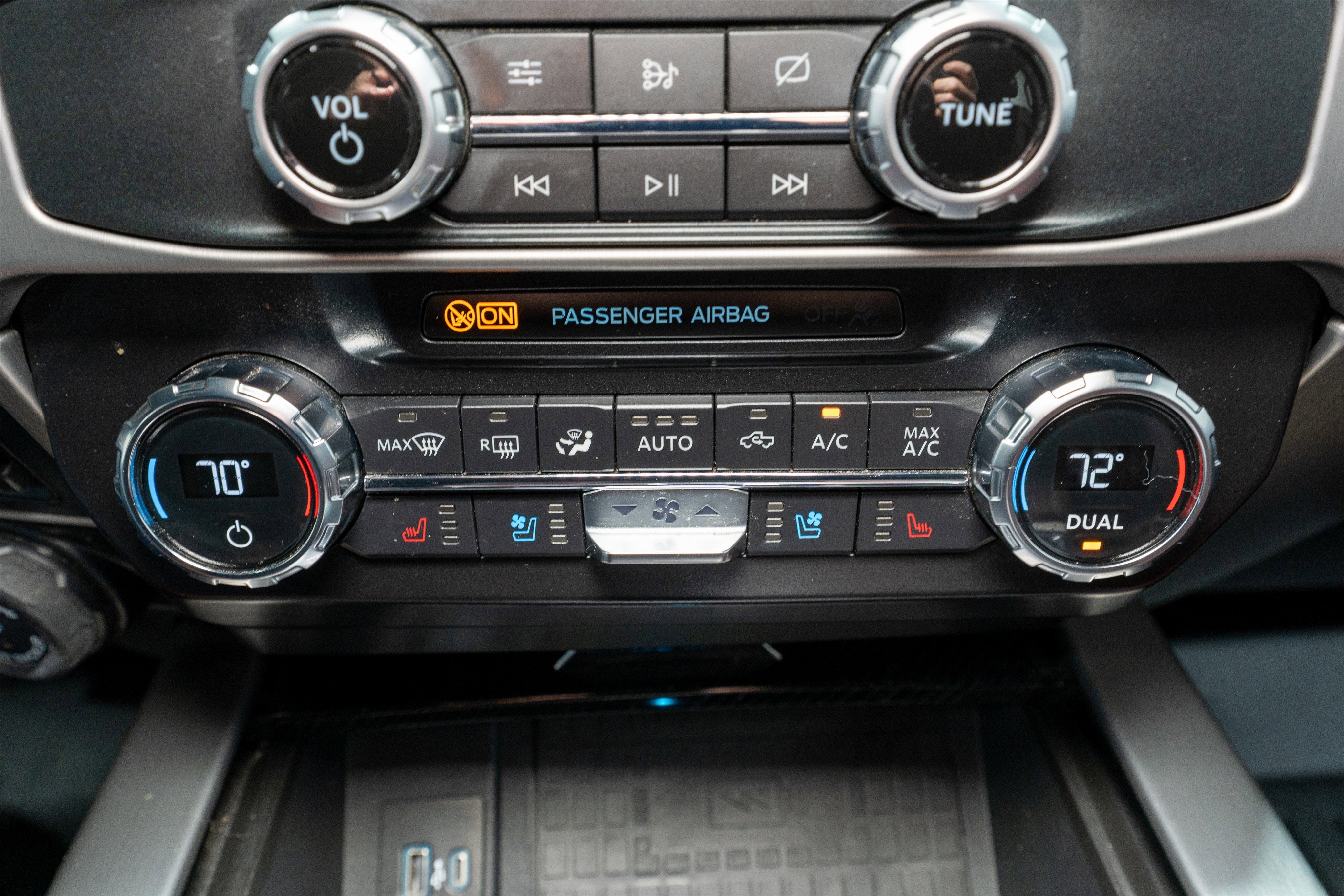 2022 Ford Super Duty F-350 SRW Platinum