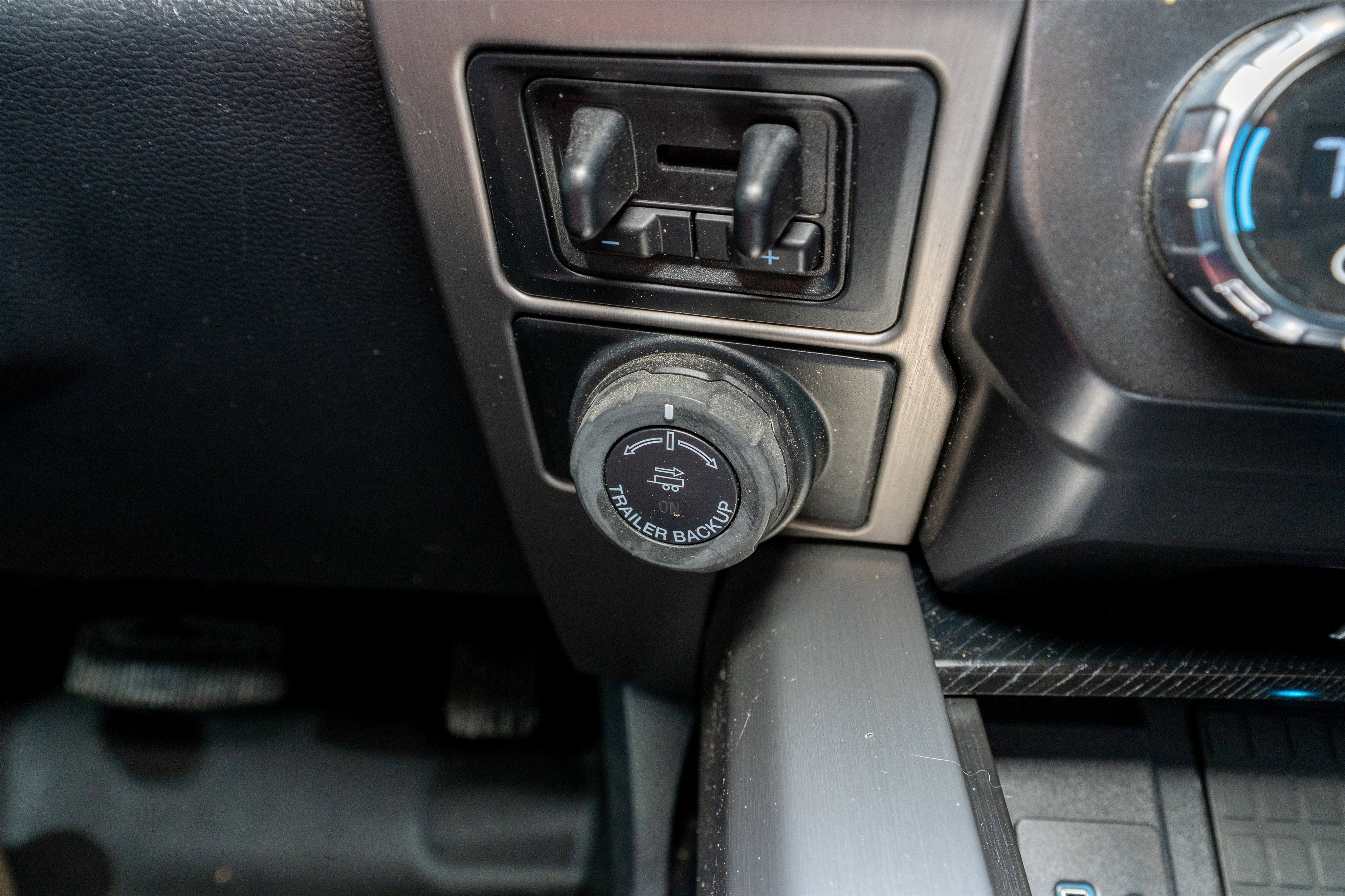 2022 Ford Super Duty F-350 SRW Platinum