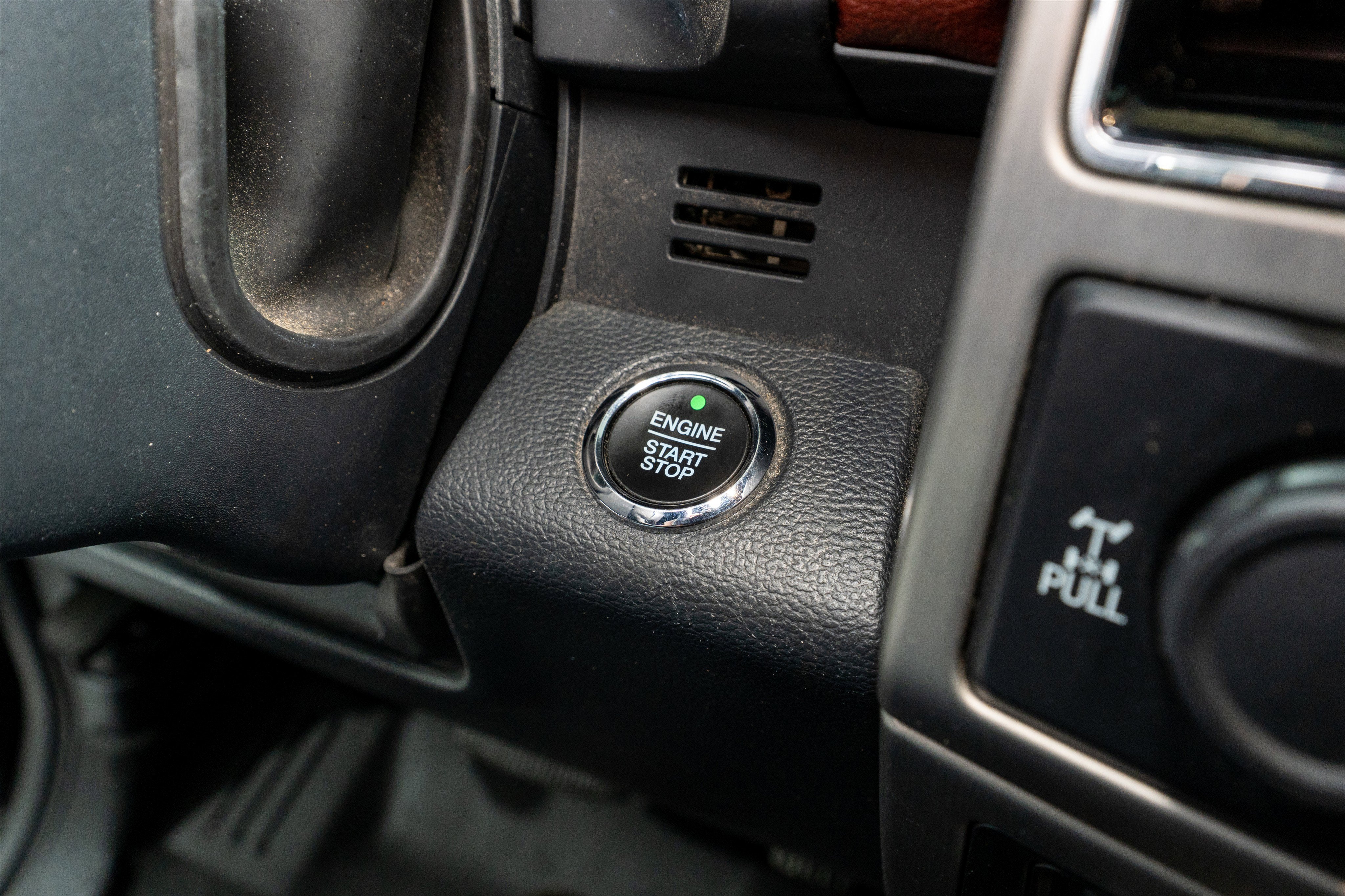 2022 Ford Super Duty F-350 SRW Platinum