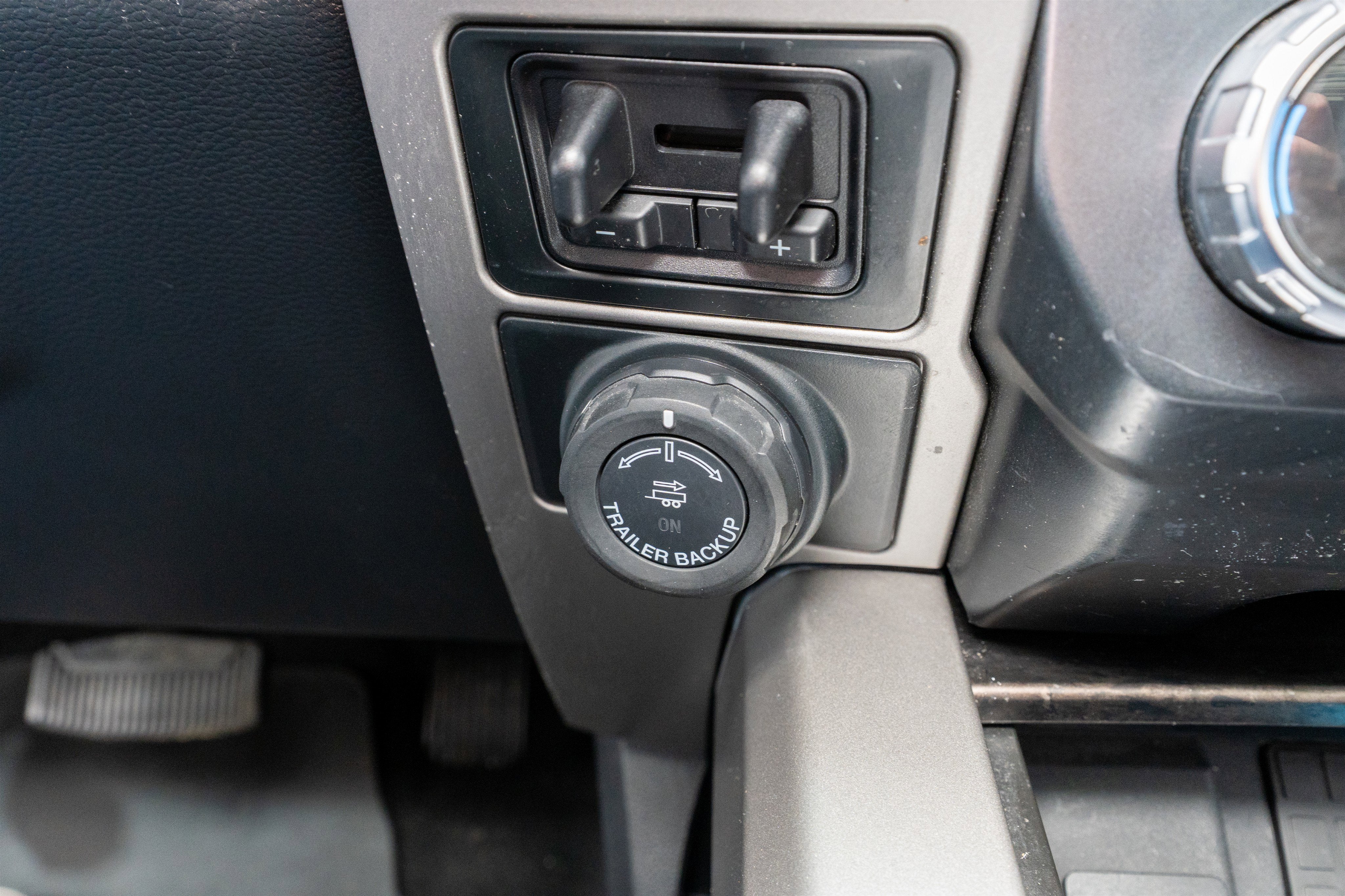 2022 Ford Super Duty F-350 SRW LARIAT