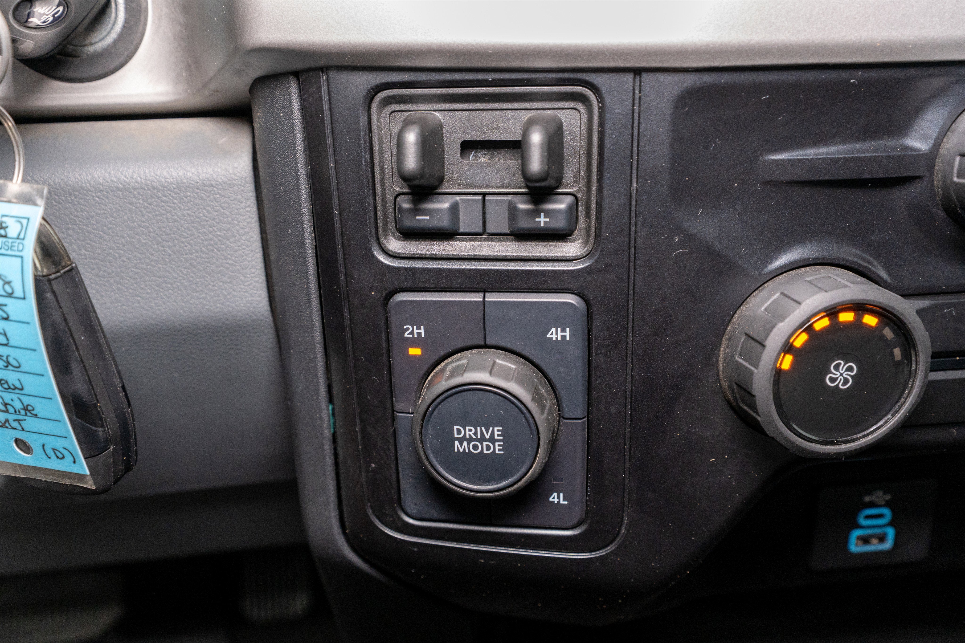 2025 Ford Super Duty F-350 DRW XLT