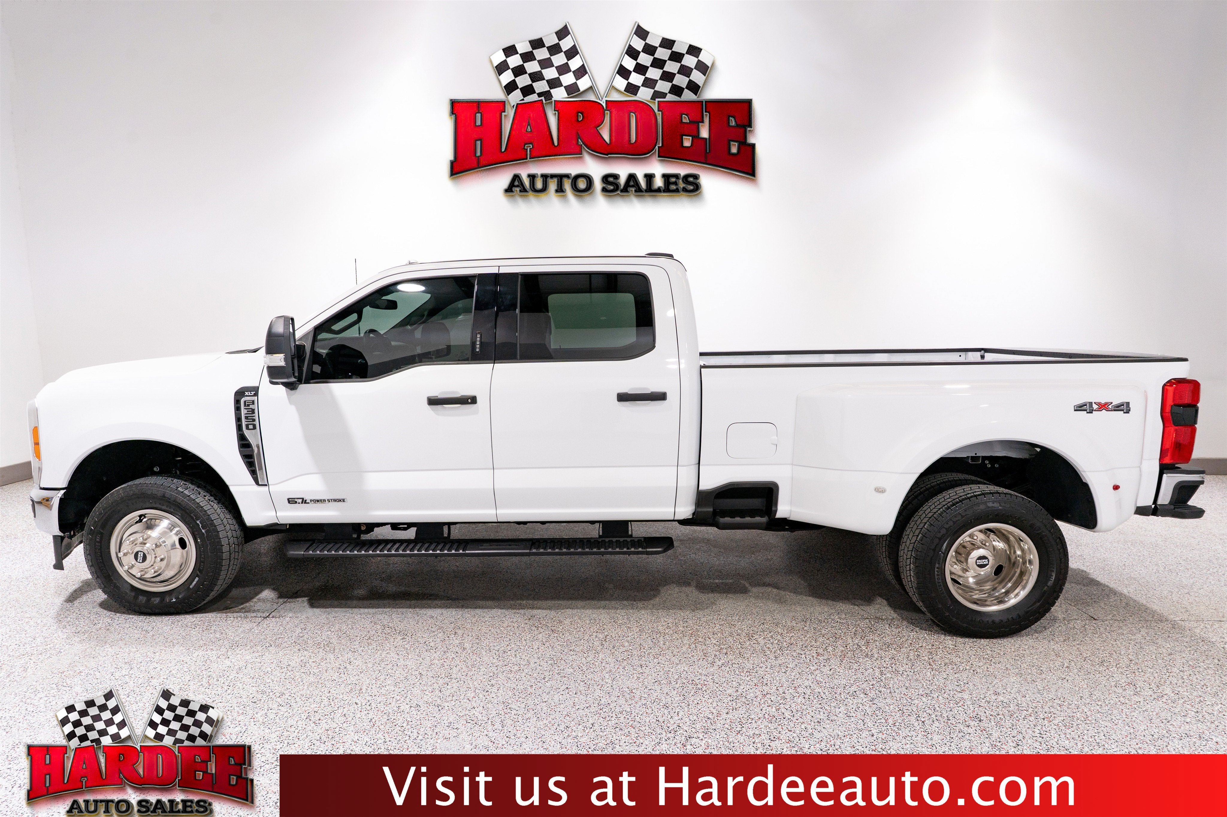 2023 Ford Super Duty F-350 DRW XLT