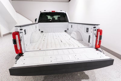 2023 Ford Super Duty F-350 DRW XLT